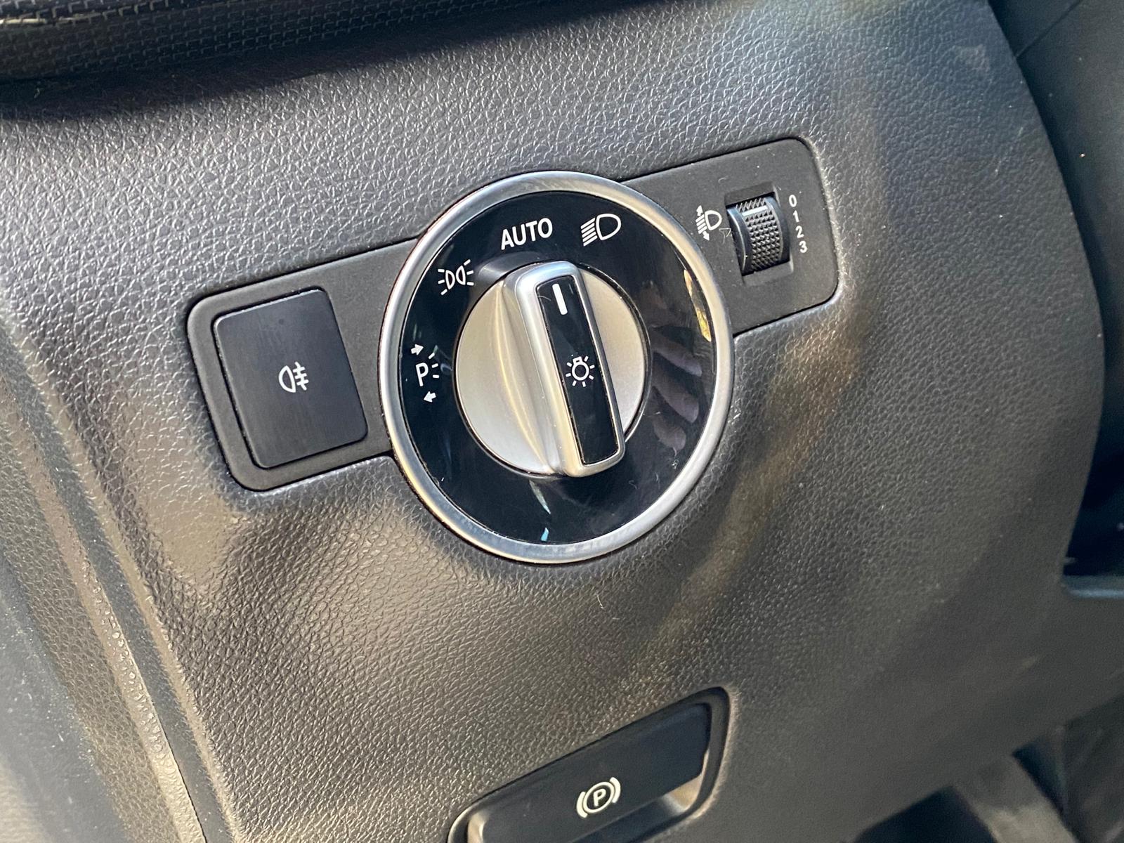 MERCEDES BENZ B200 AVANTGARDE