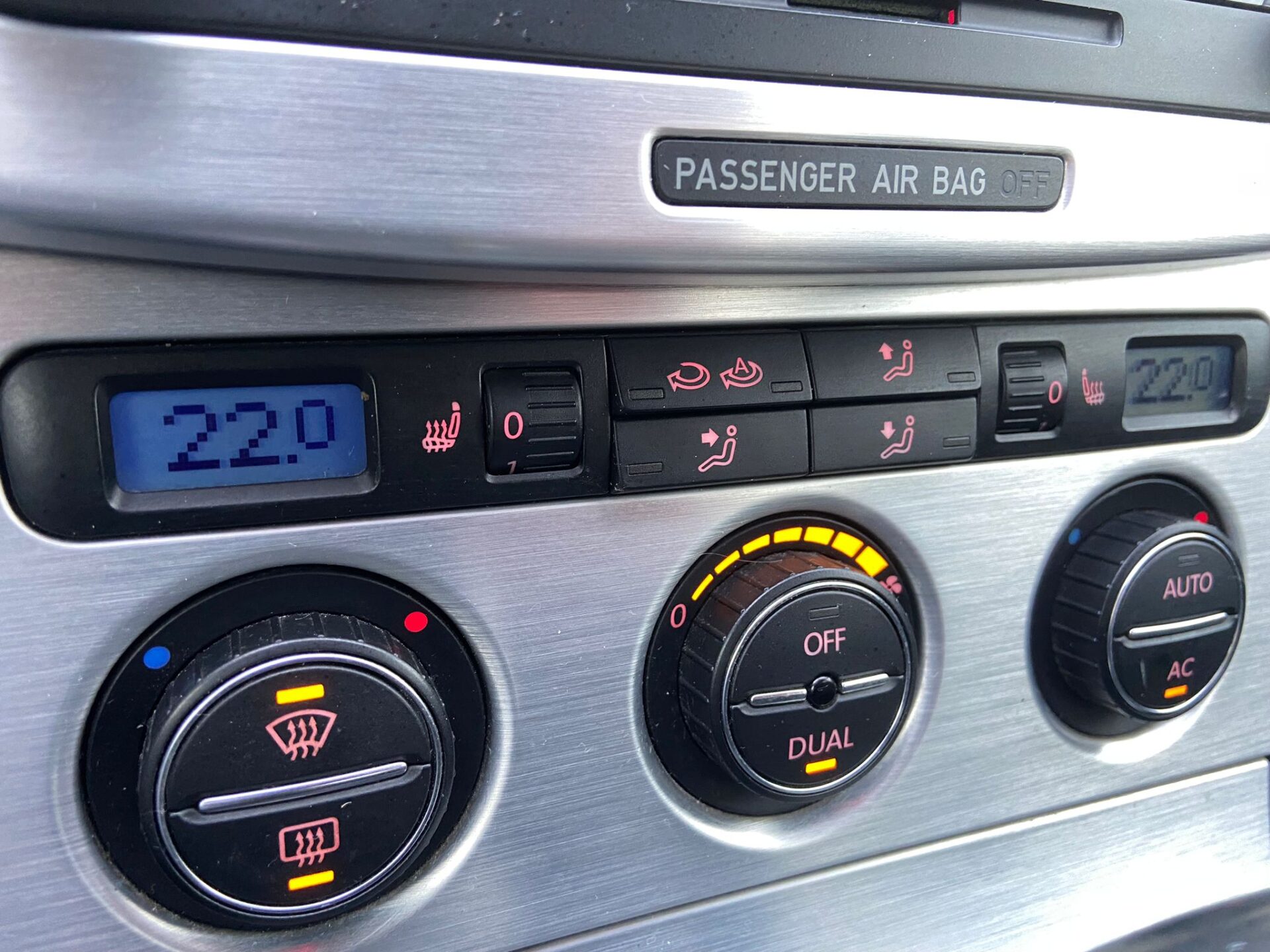 VW PASSAT (B6)