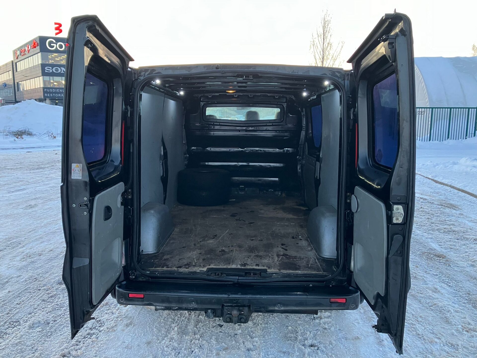 Opel Vivaro ( From Germany, not used in Latvia)