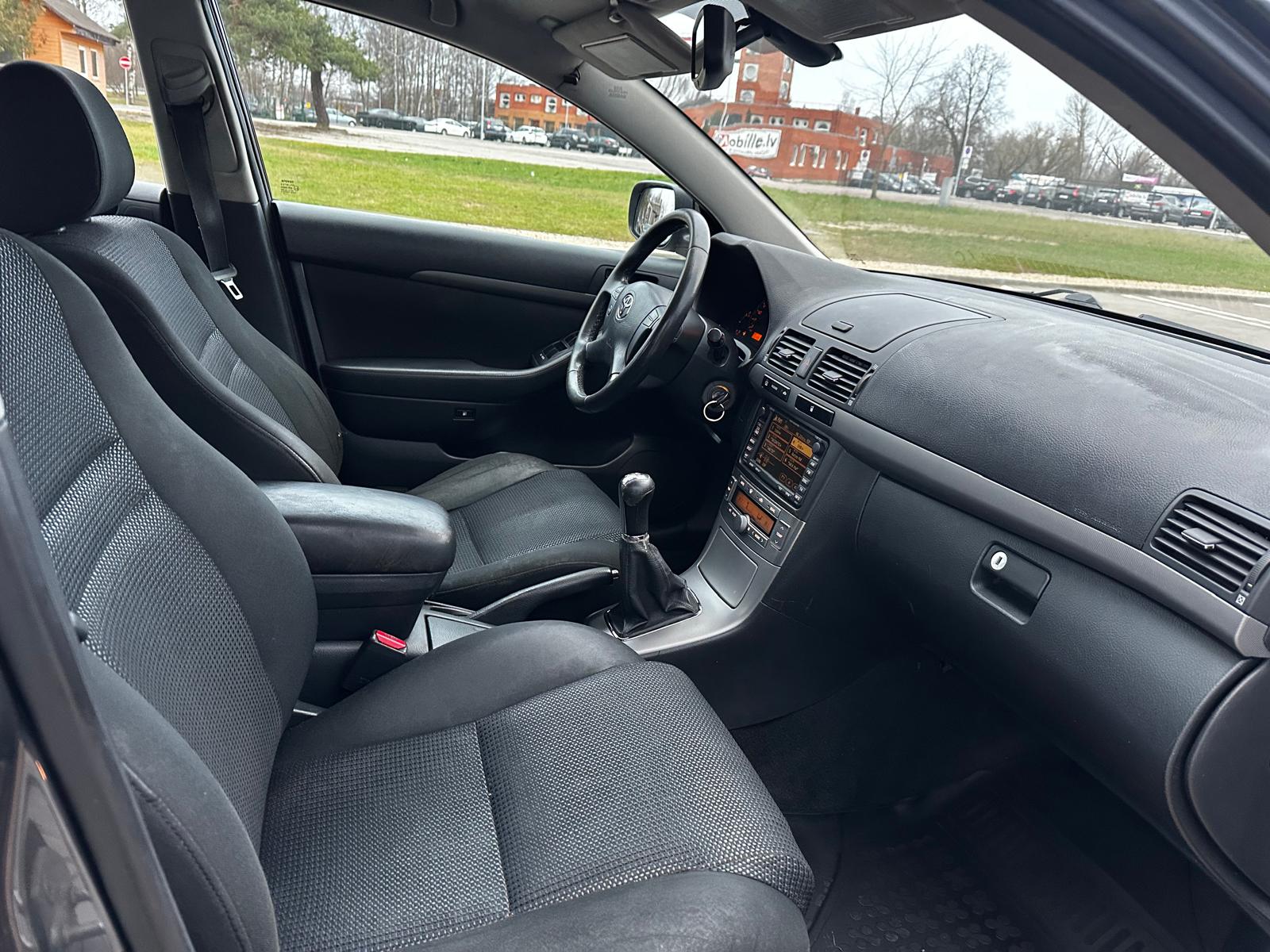 Toyota Avensis