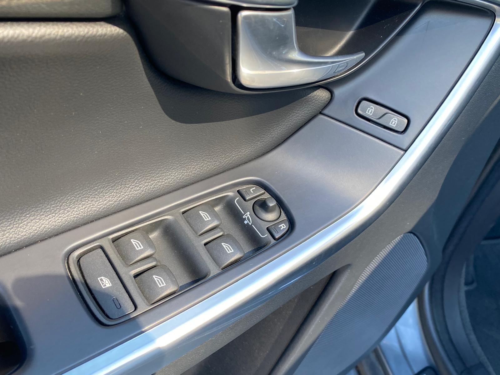Volvo Xc60 summum 4×4