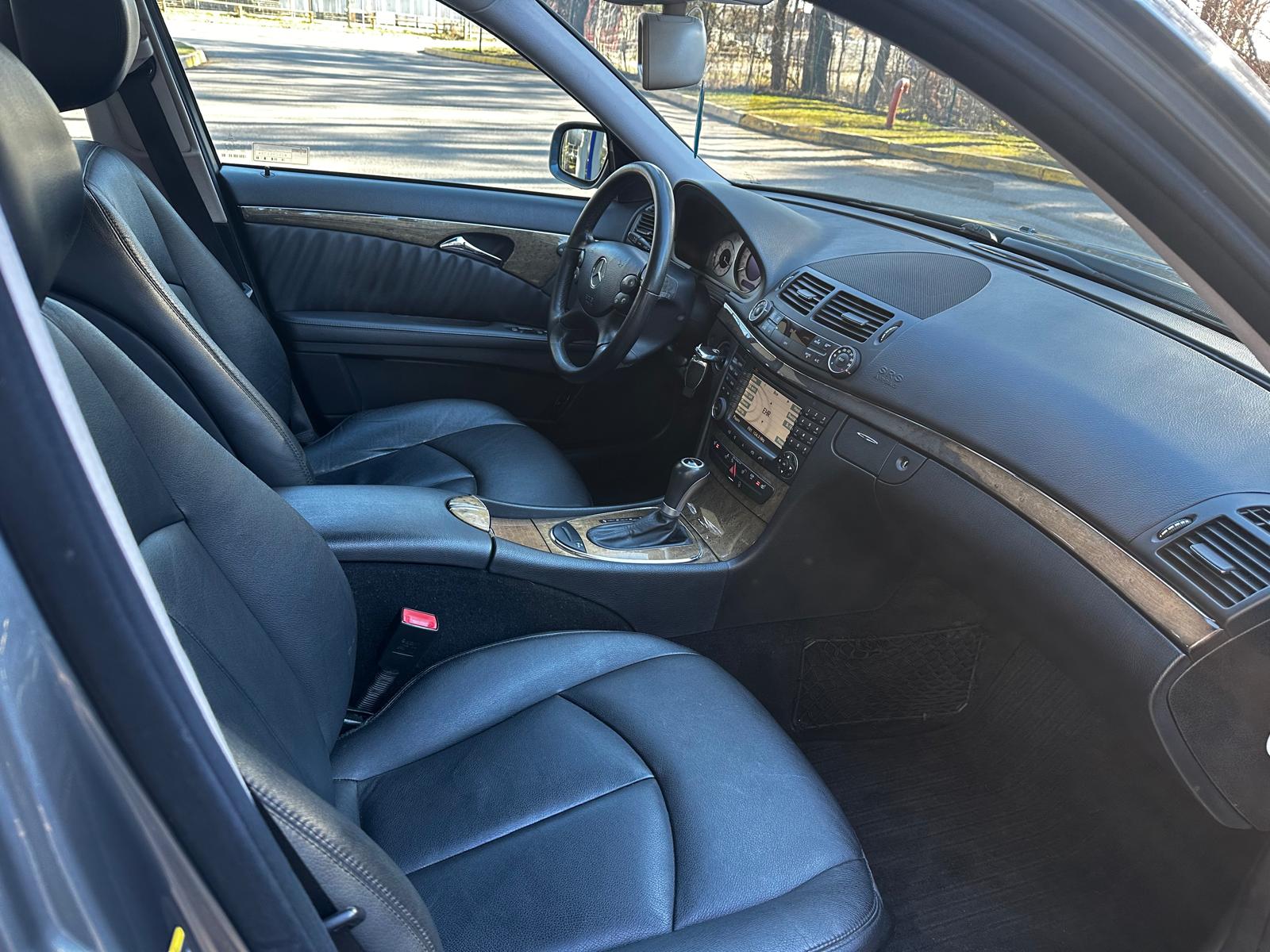 Mercedes Benz E220 Avantgarde
