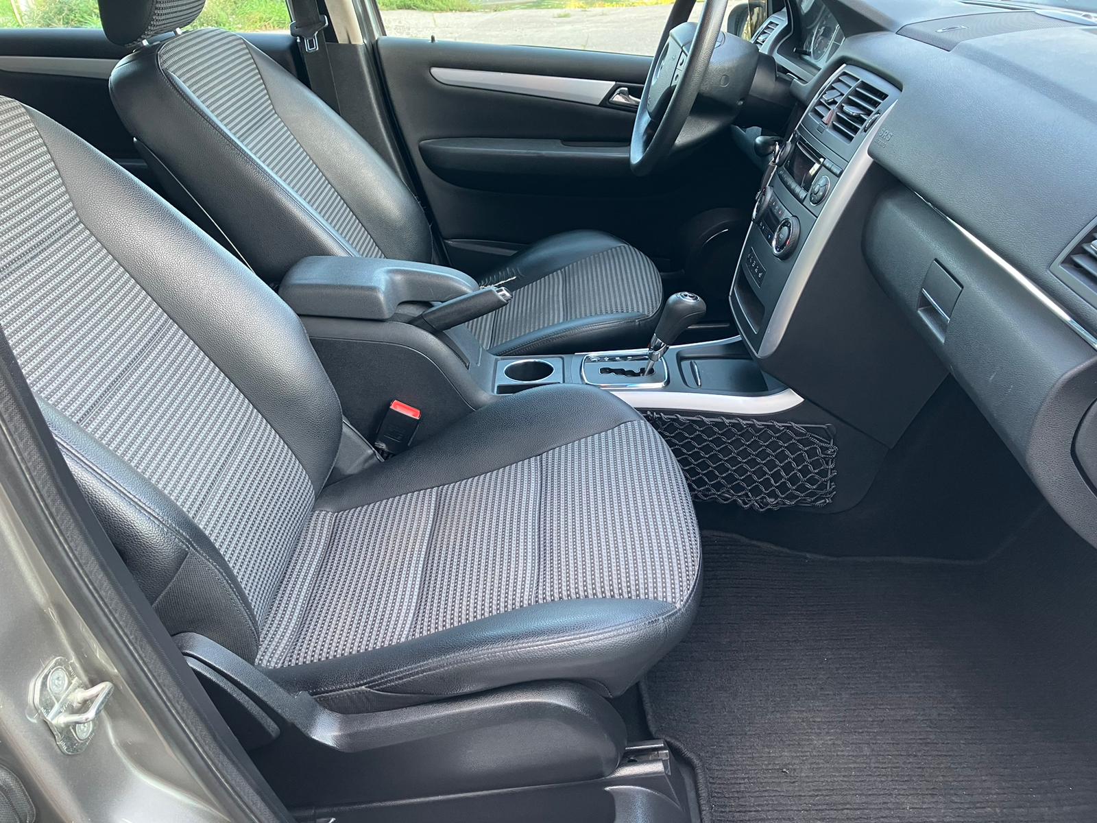 Mercedes Benz B170