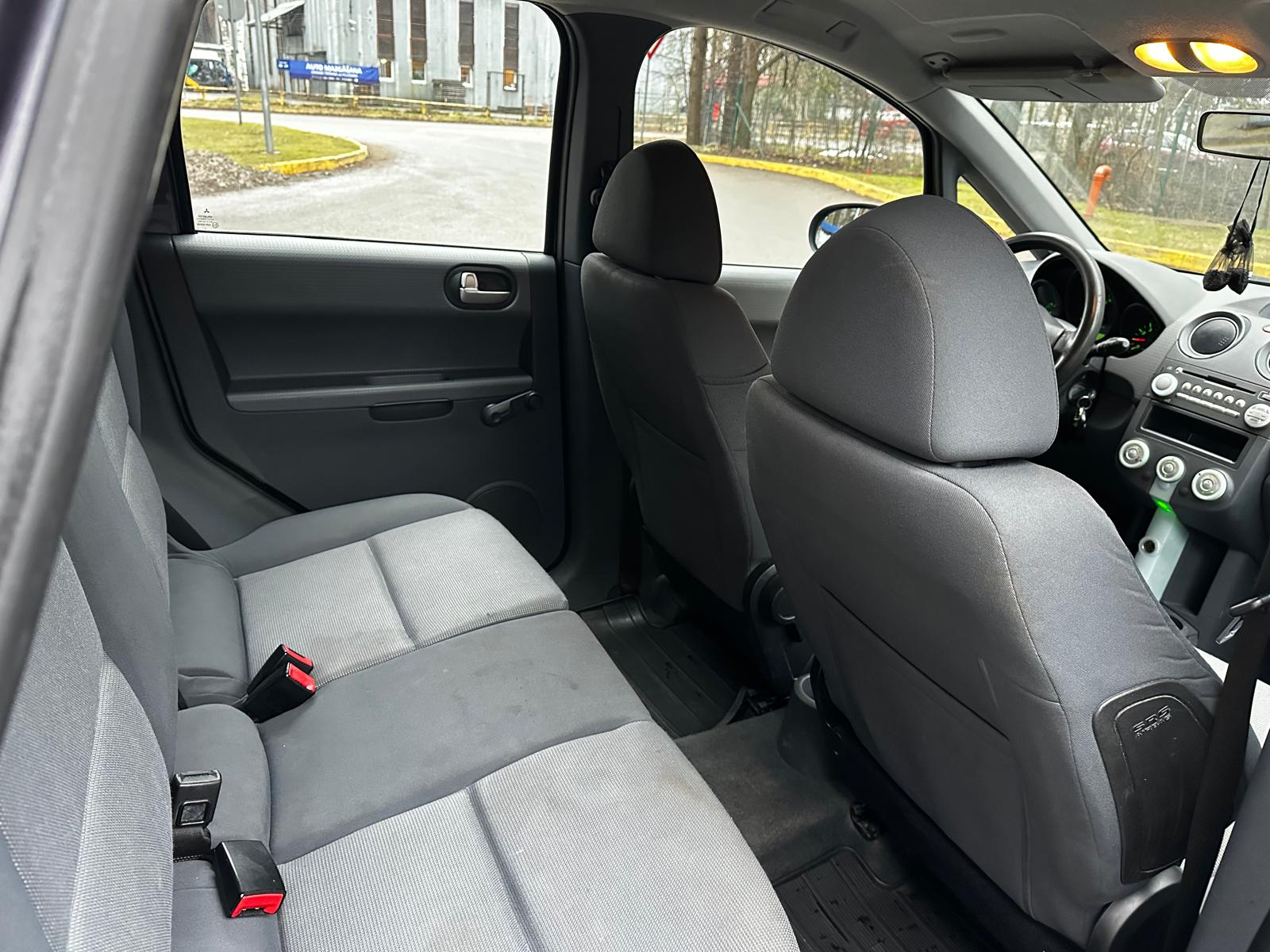 Mitsubishi Colt