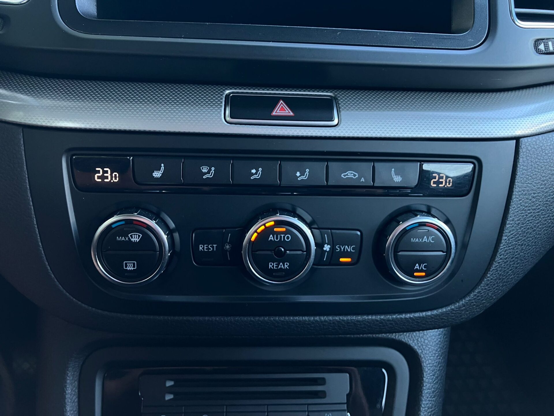 VW Sharan BLUE MOTION 7-vietas