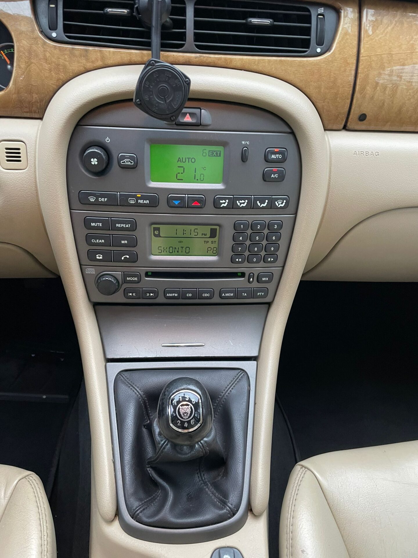 Jaguar X-Type