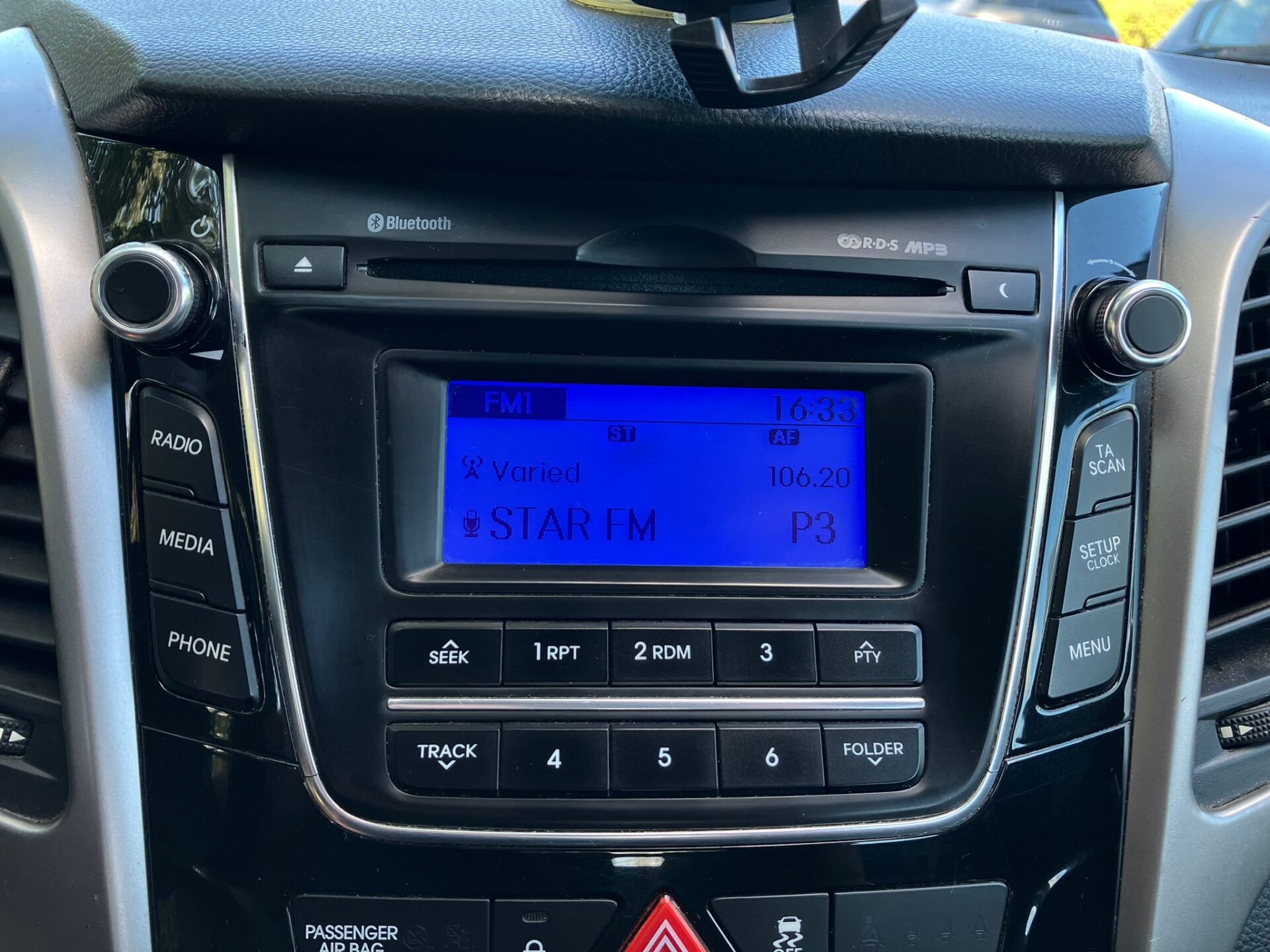 HYUNDAI I30 BLUE DRIVE