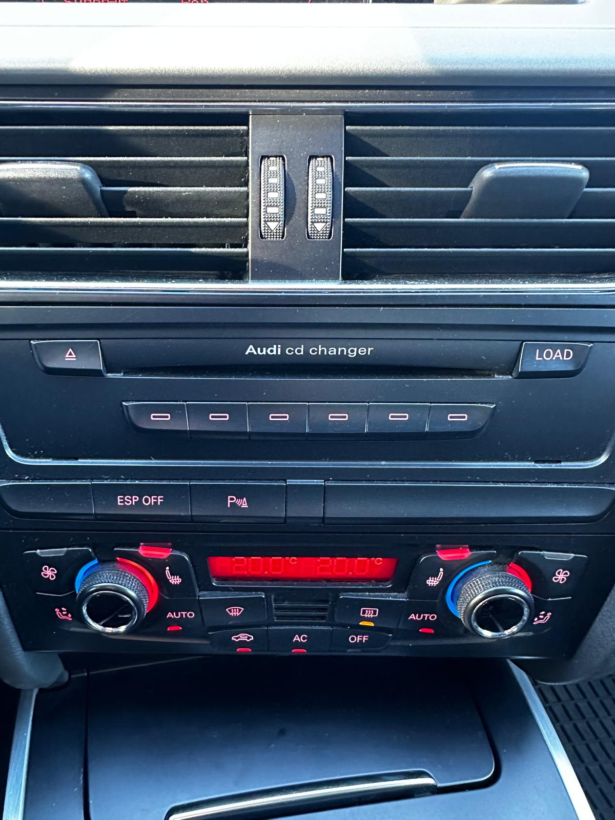 AUDI A4 SLINE
