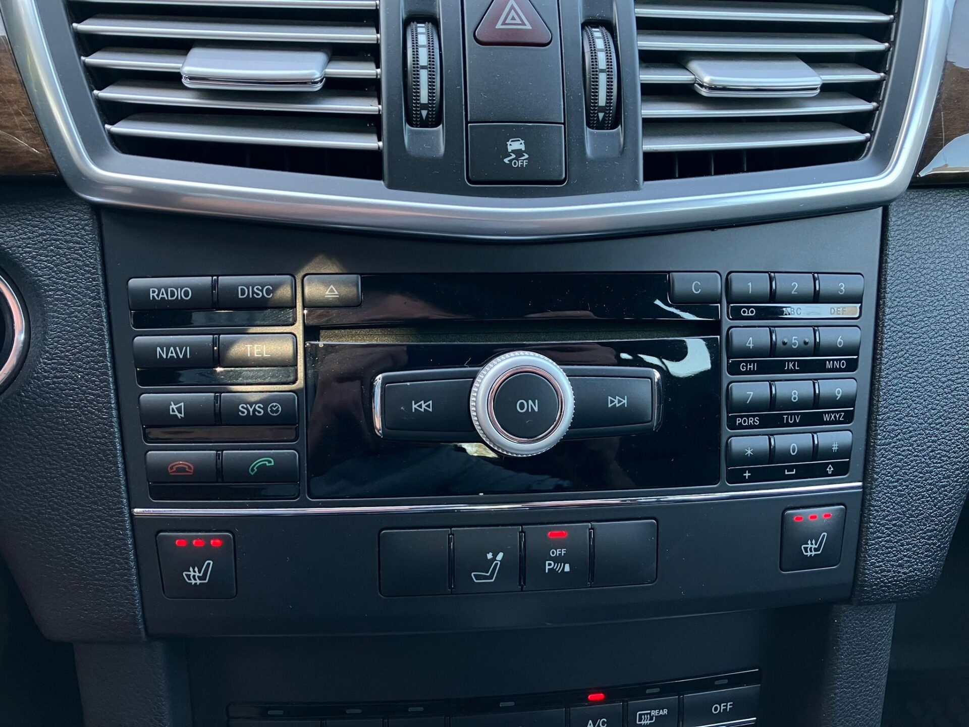 Mercedes E220