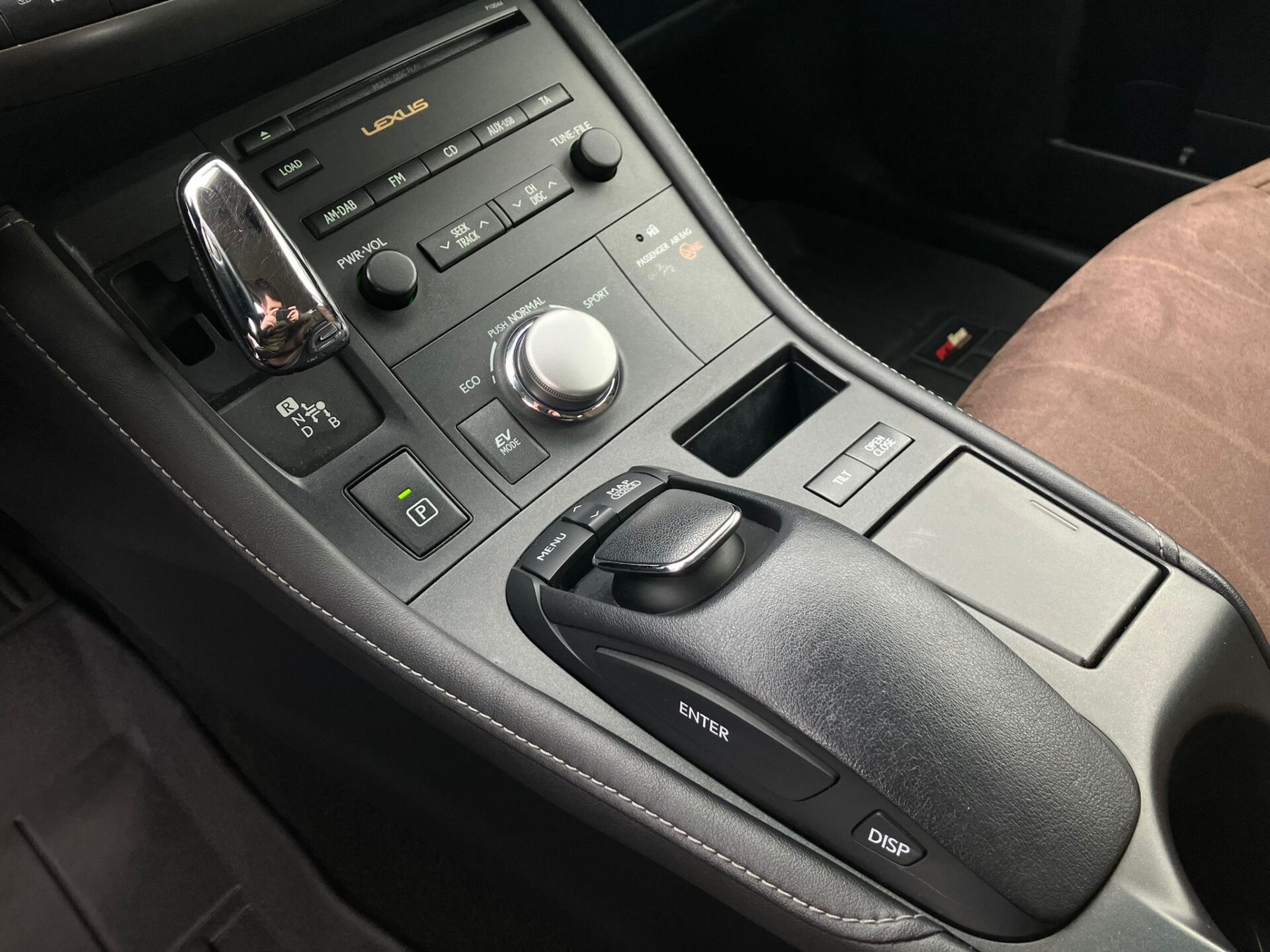 Lexus CT200H hybrid