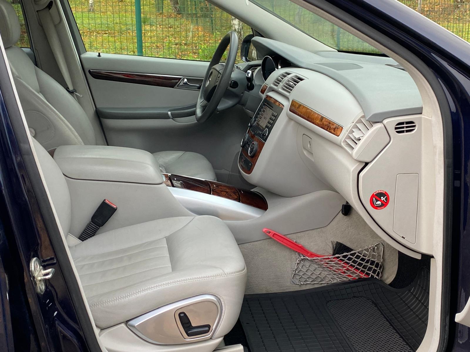 Mercedes Benz R320 6-мест