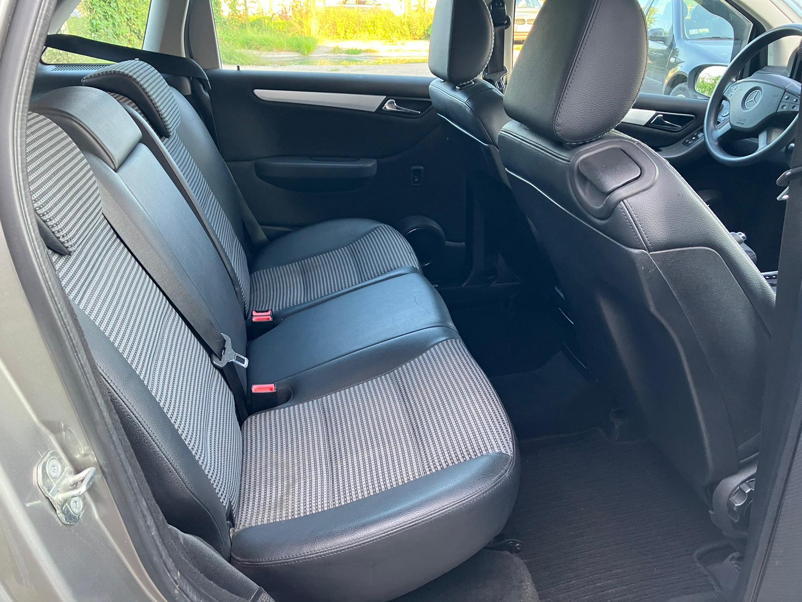 Mercedes Benz B170