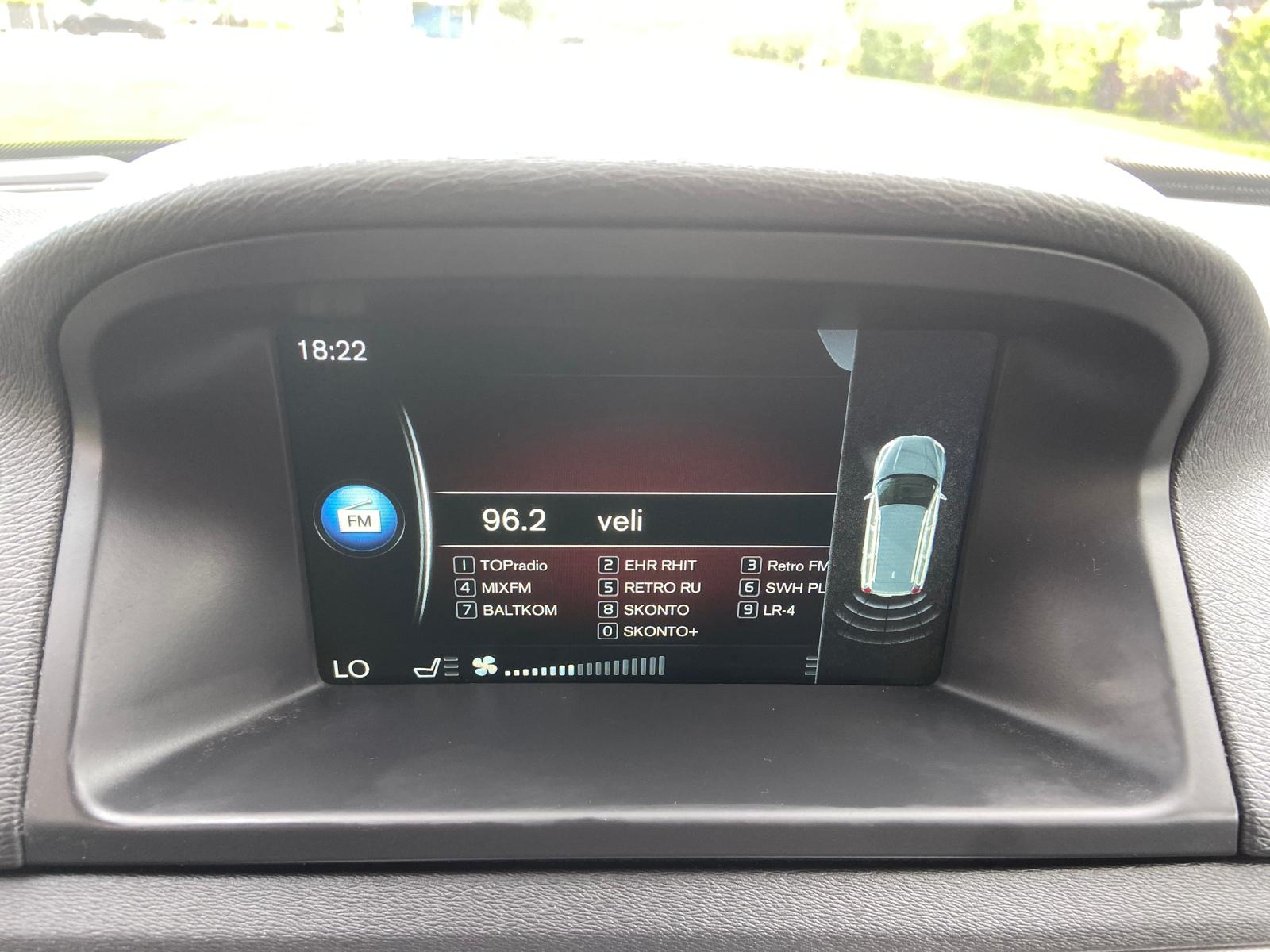 Volvo V70 Summum D4