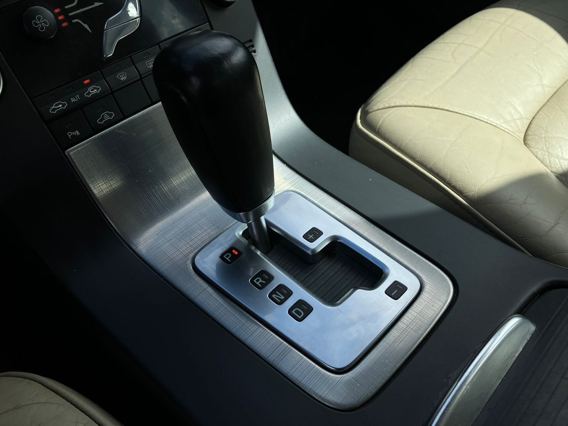 Volvo S80