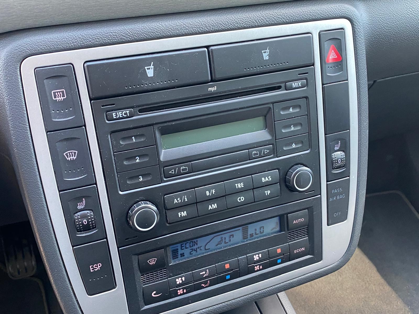 VW SHARAN FREESTYLE 7-VIETAS
