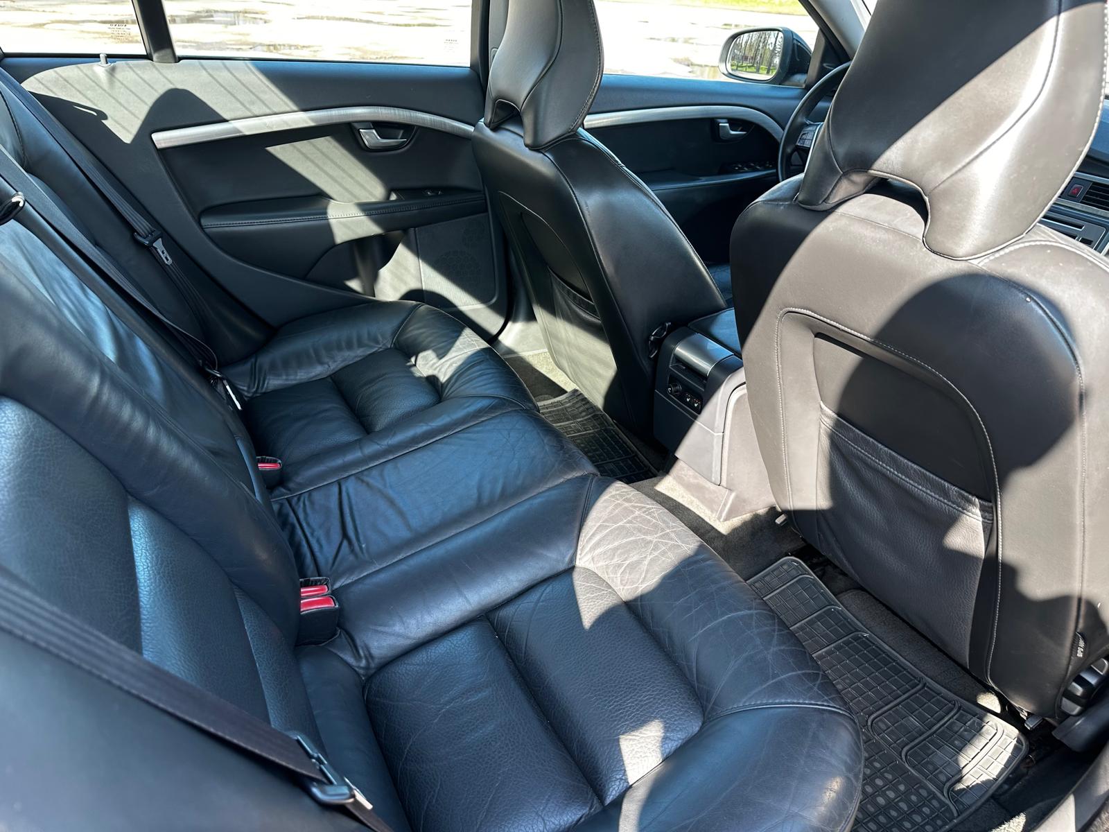 Volvo S80