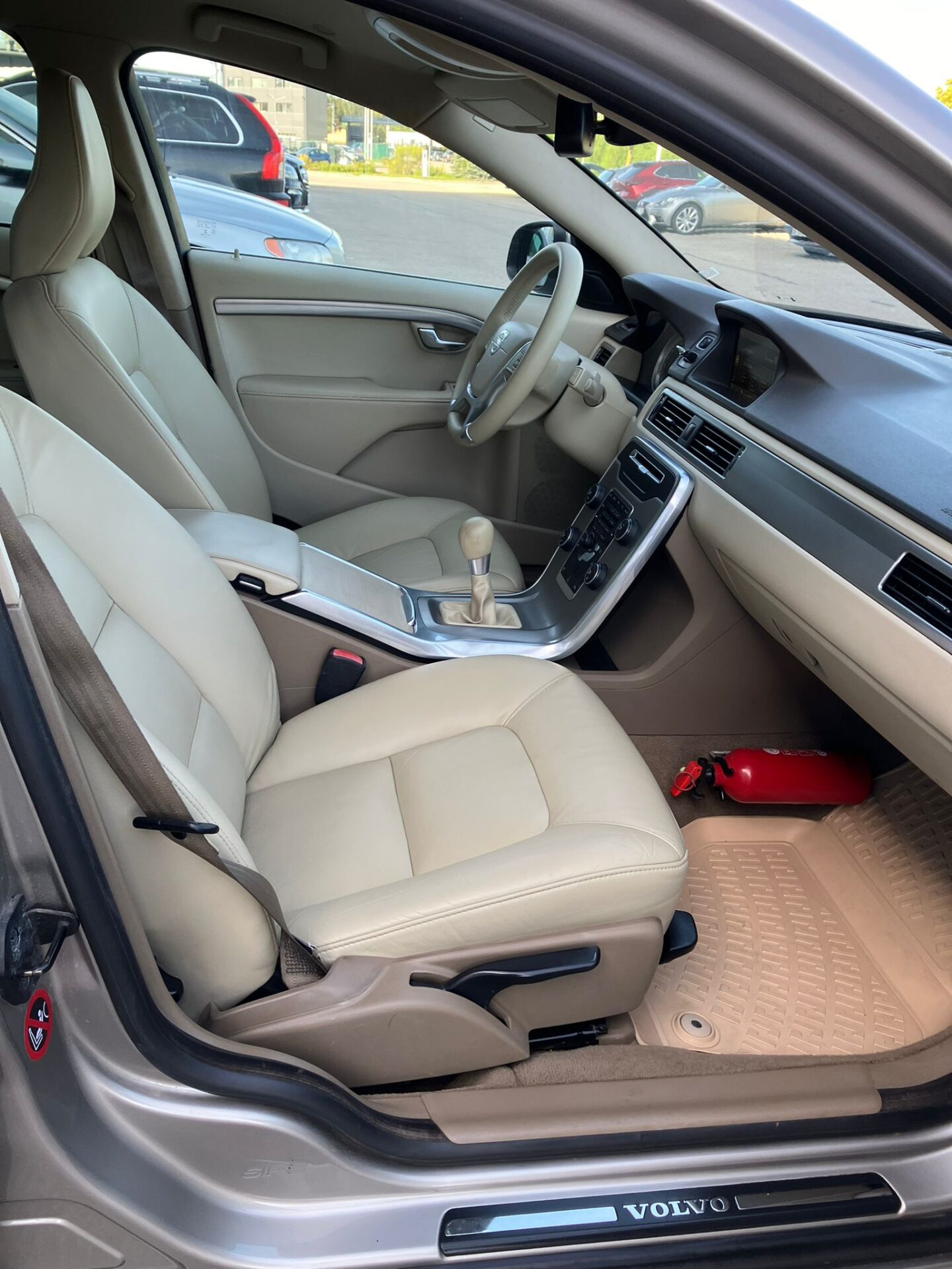 Volvo V70