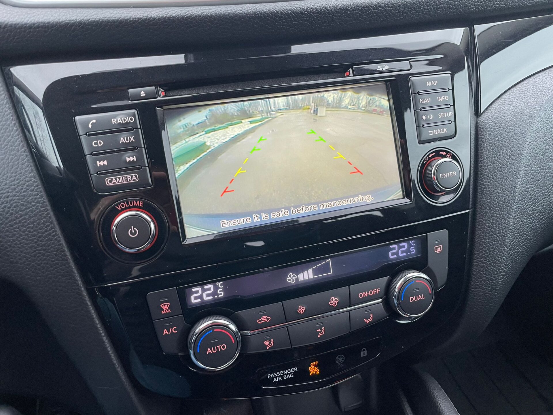 NISSAN QASHQAI 4×4