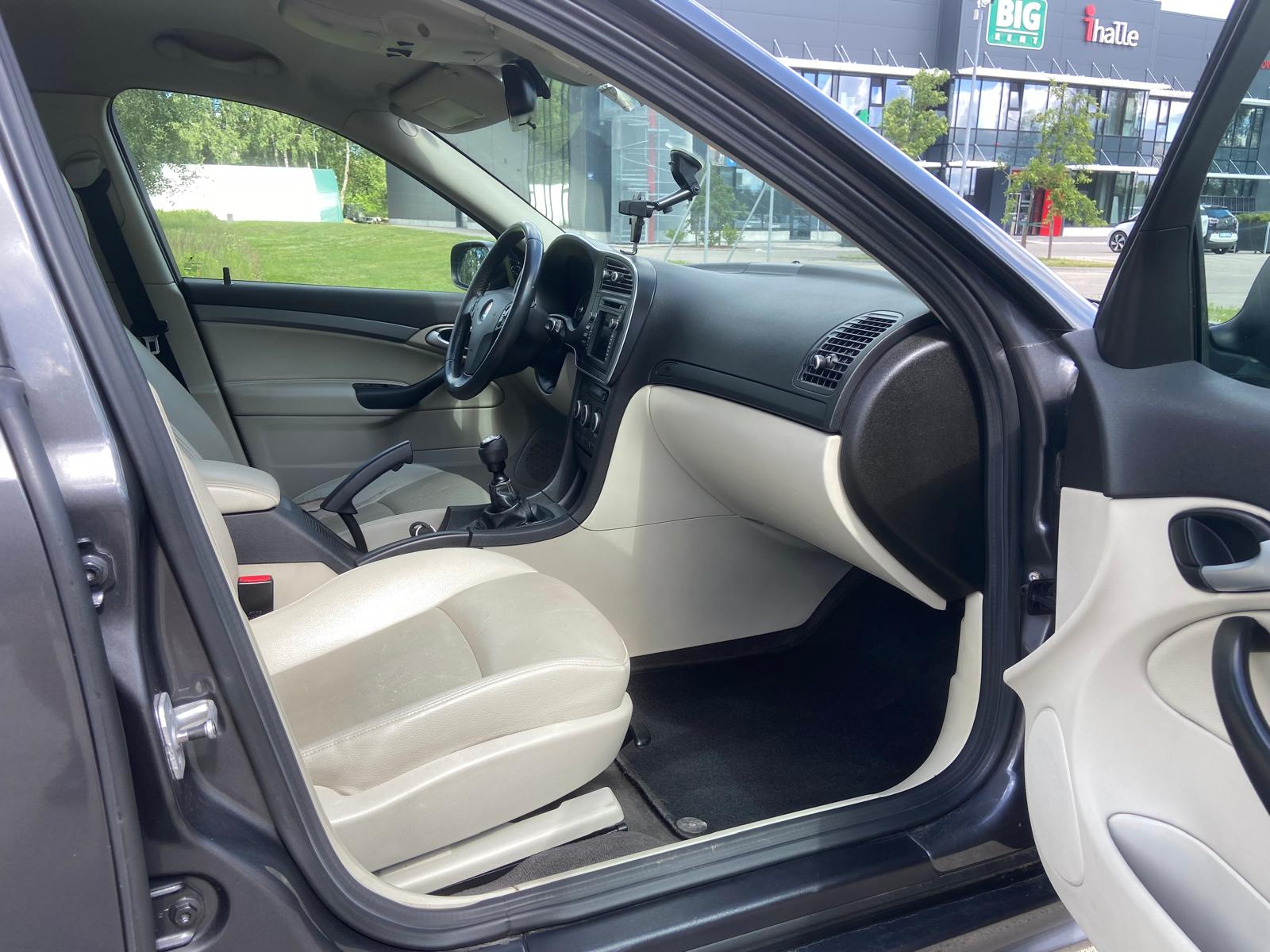 Saab 9-3