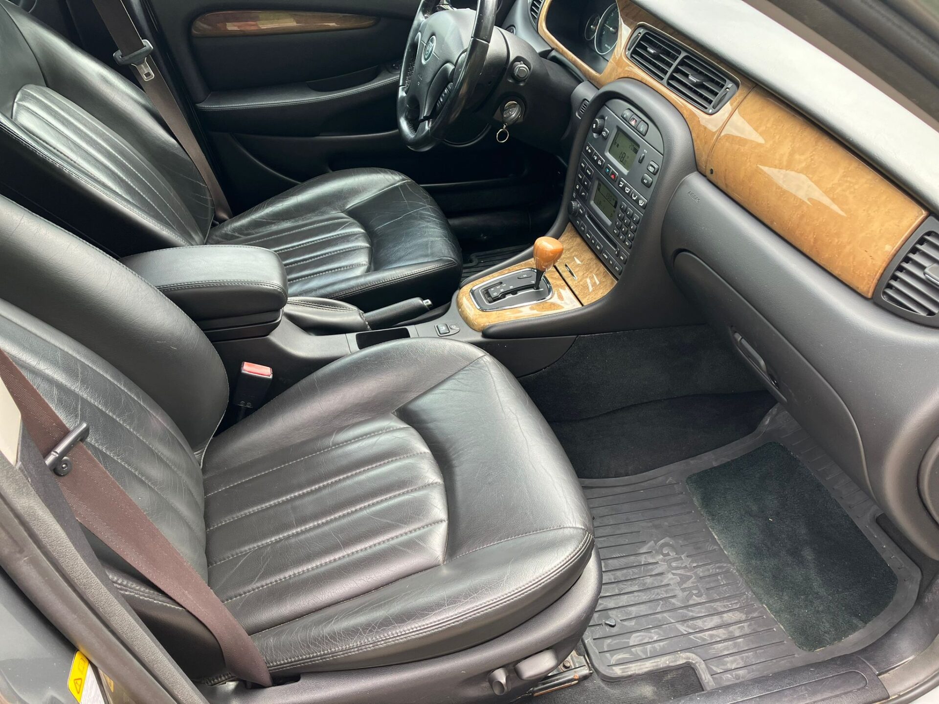 Jaguar X-Type