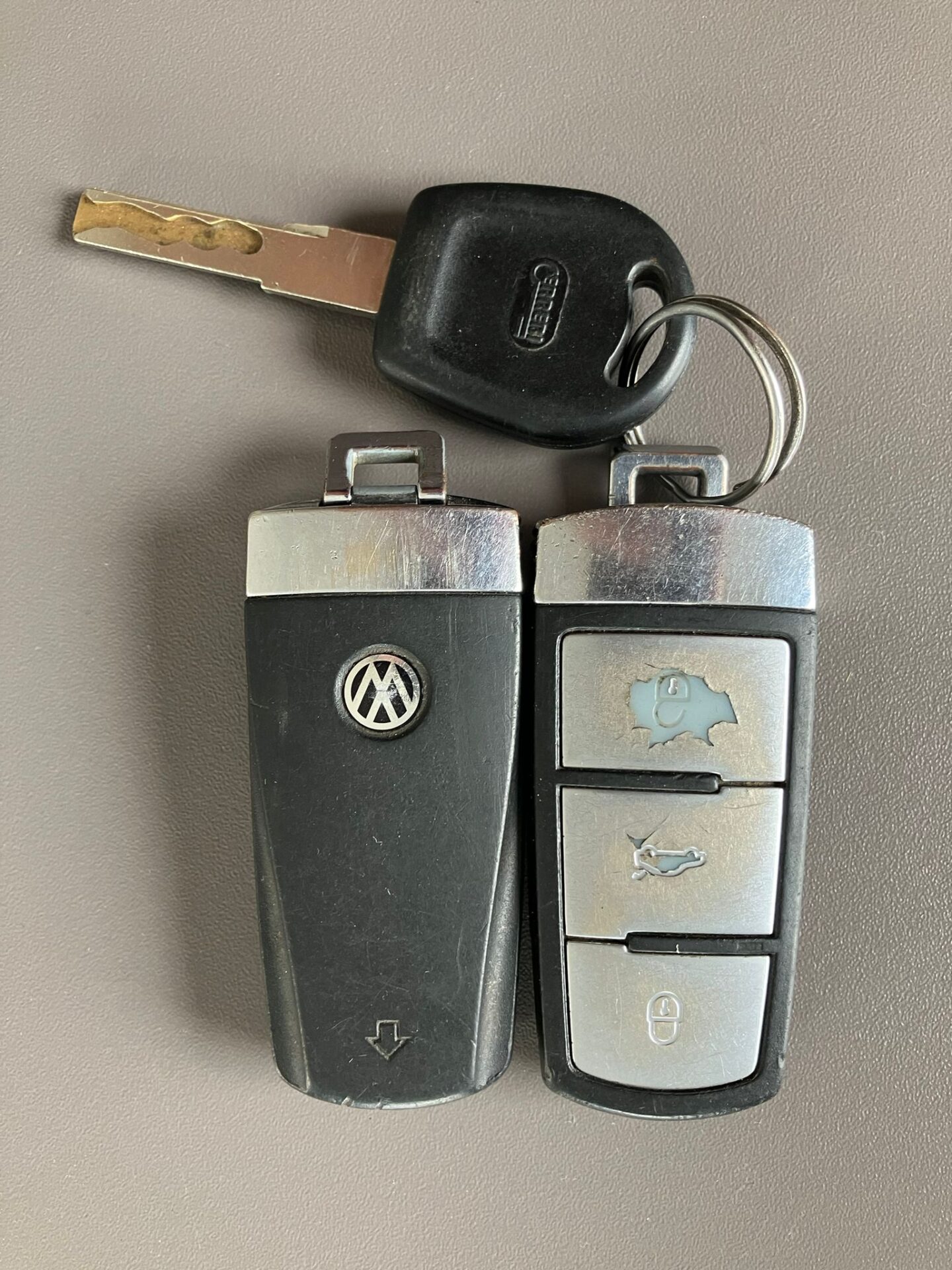VW Passat (B6)
