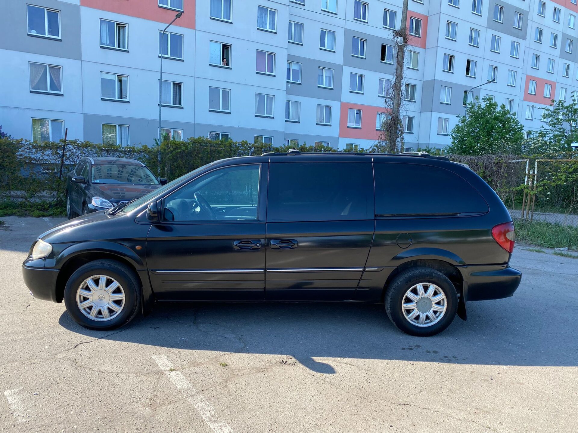 Chrysler Grand Voyager StowNGO 7-vietas