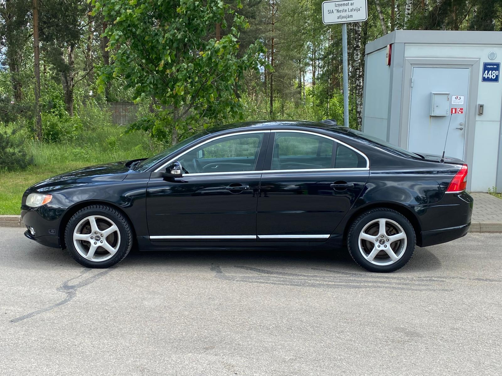 Volvo S80