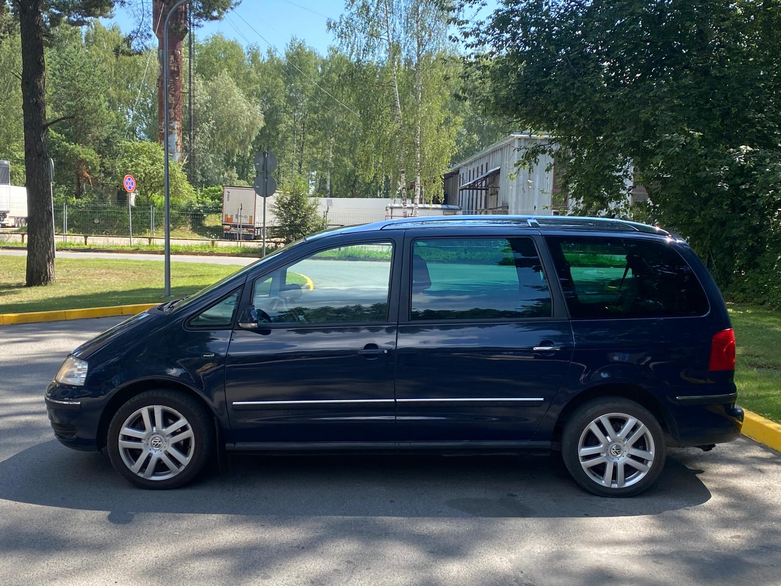 VW SHARAN FREESTYLE 7-VIETAS