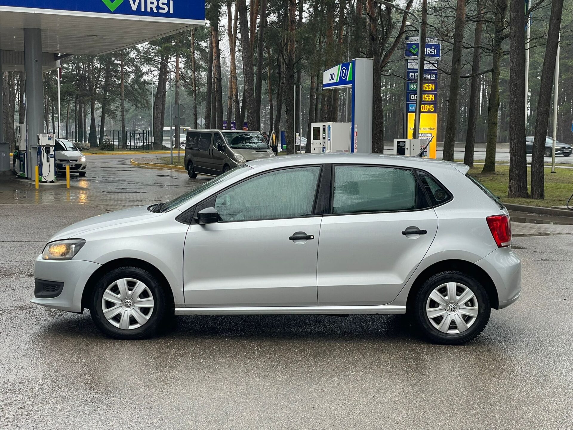 VW POLO