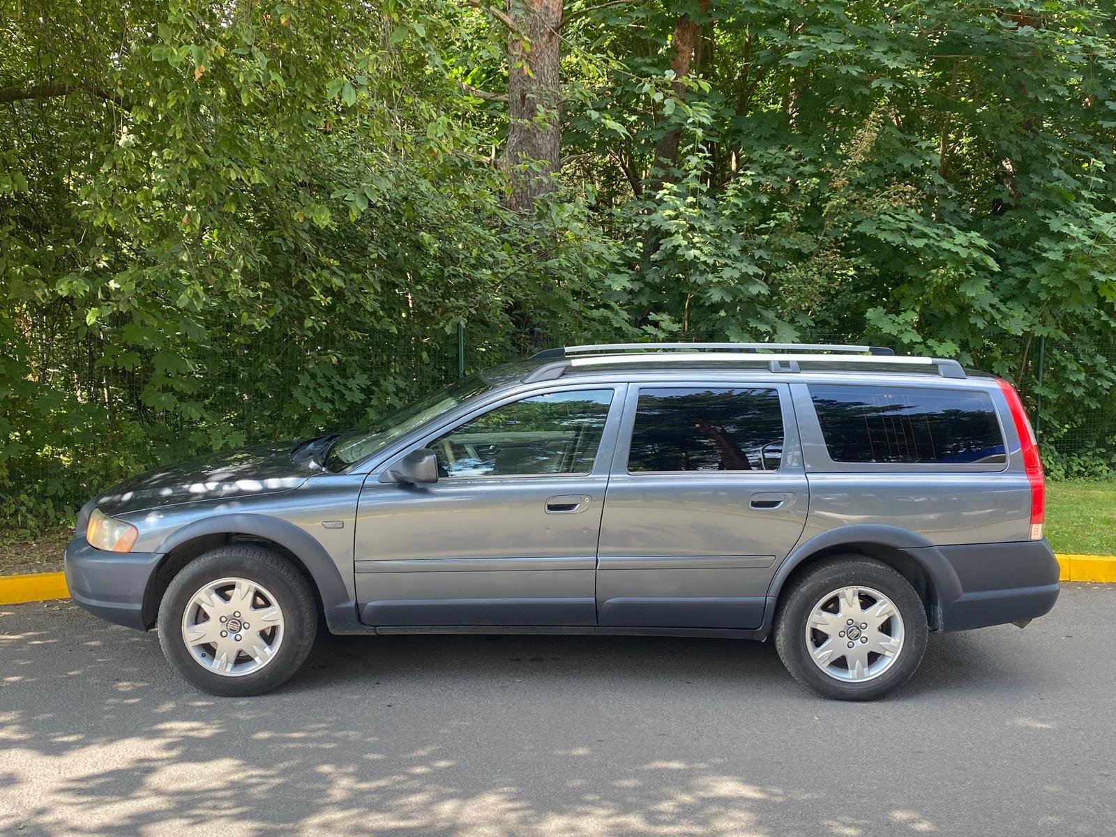 VOLVO XC70