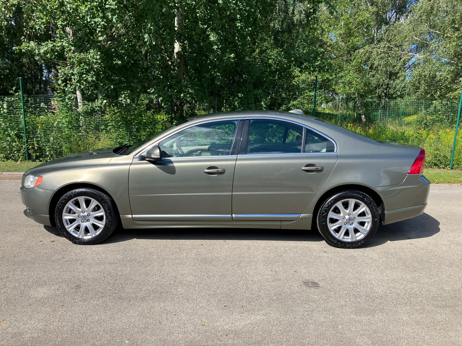 Volvo S80