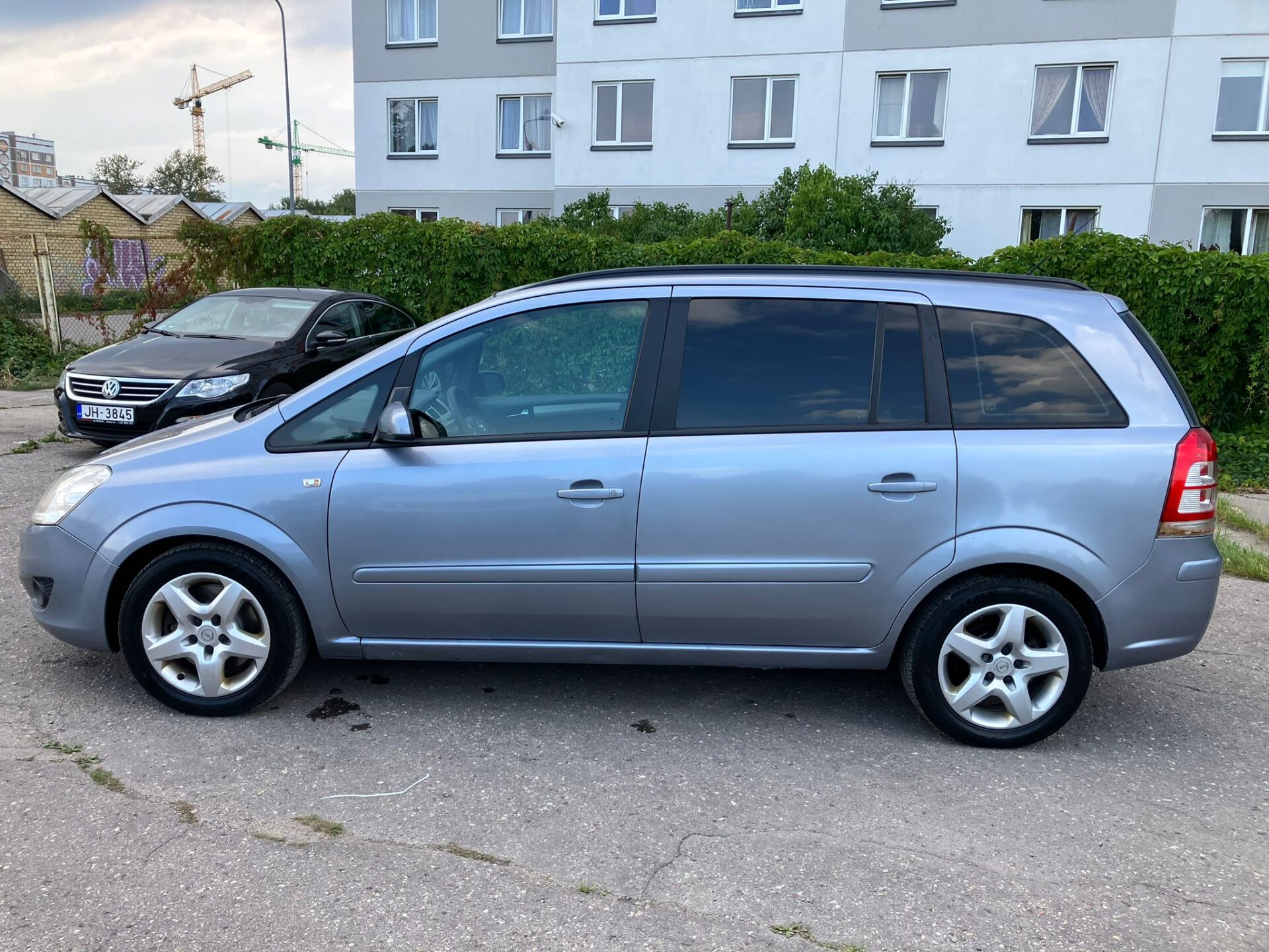 Opel Zafira 7-vietas