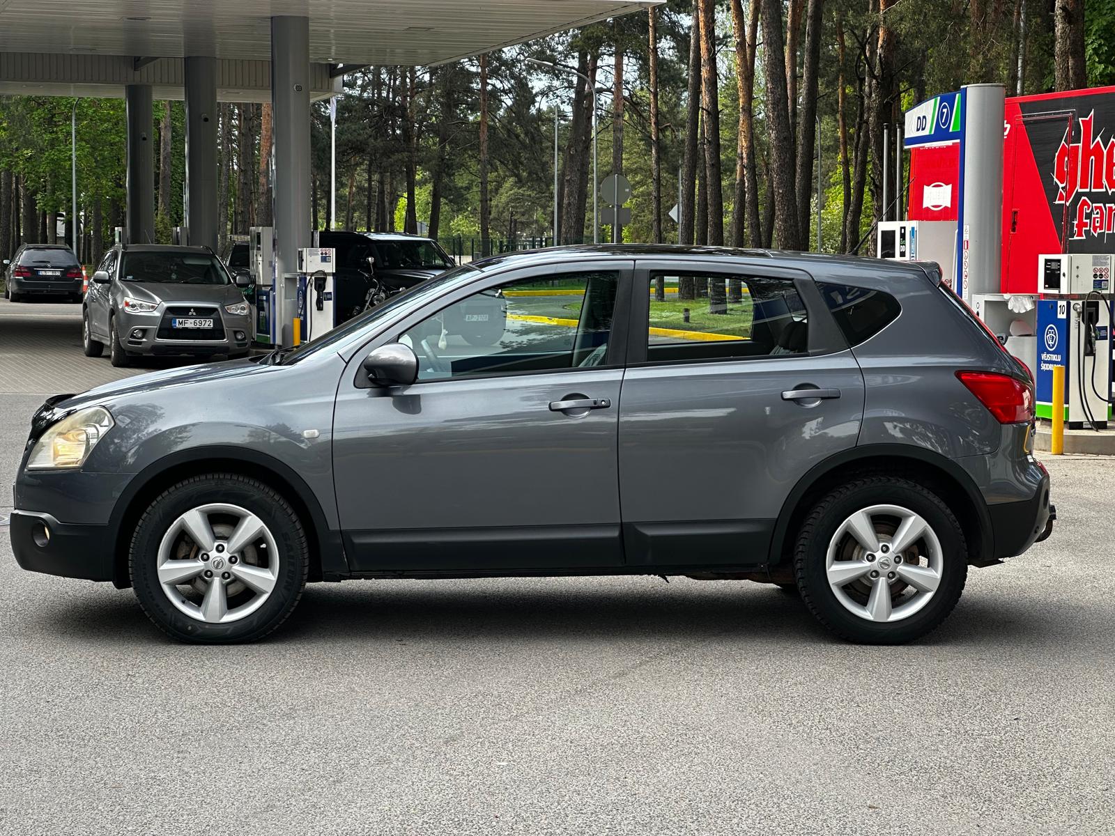 NISSAN QASHQAI 4X4