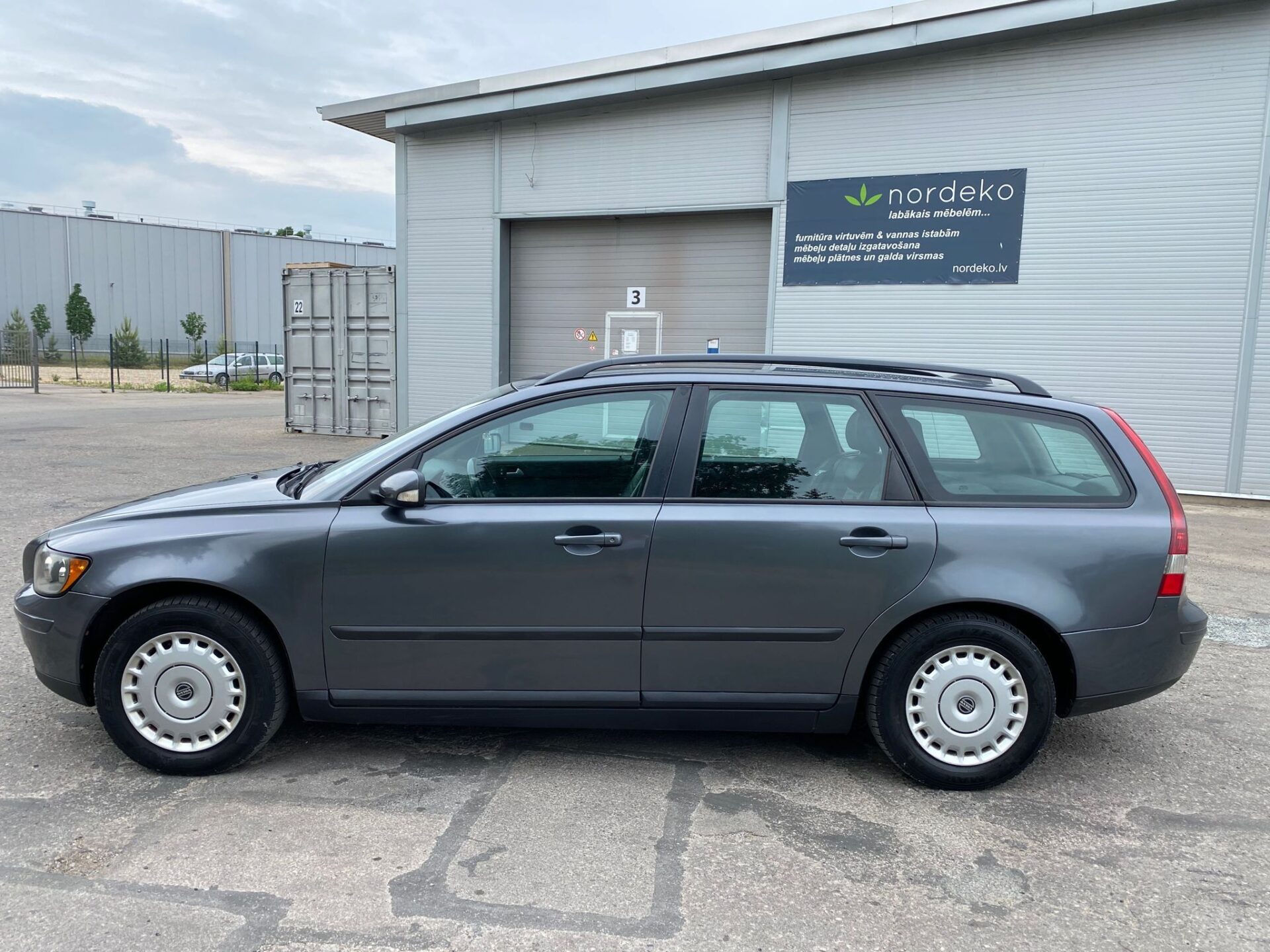 Volvo V50