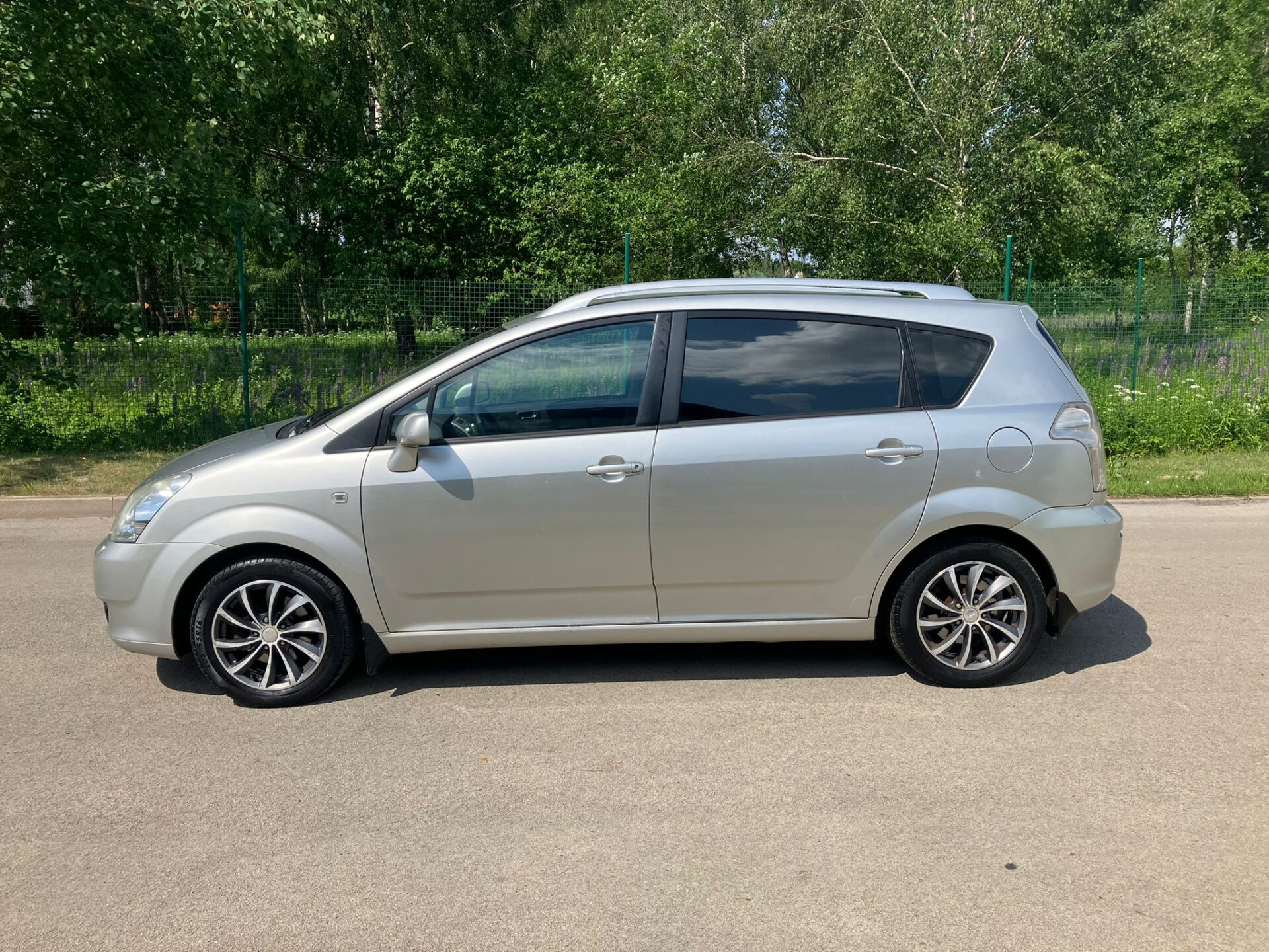 Toyota Corolla Verso 7-seats