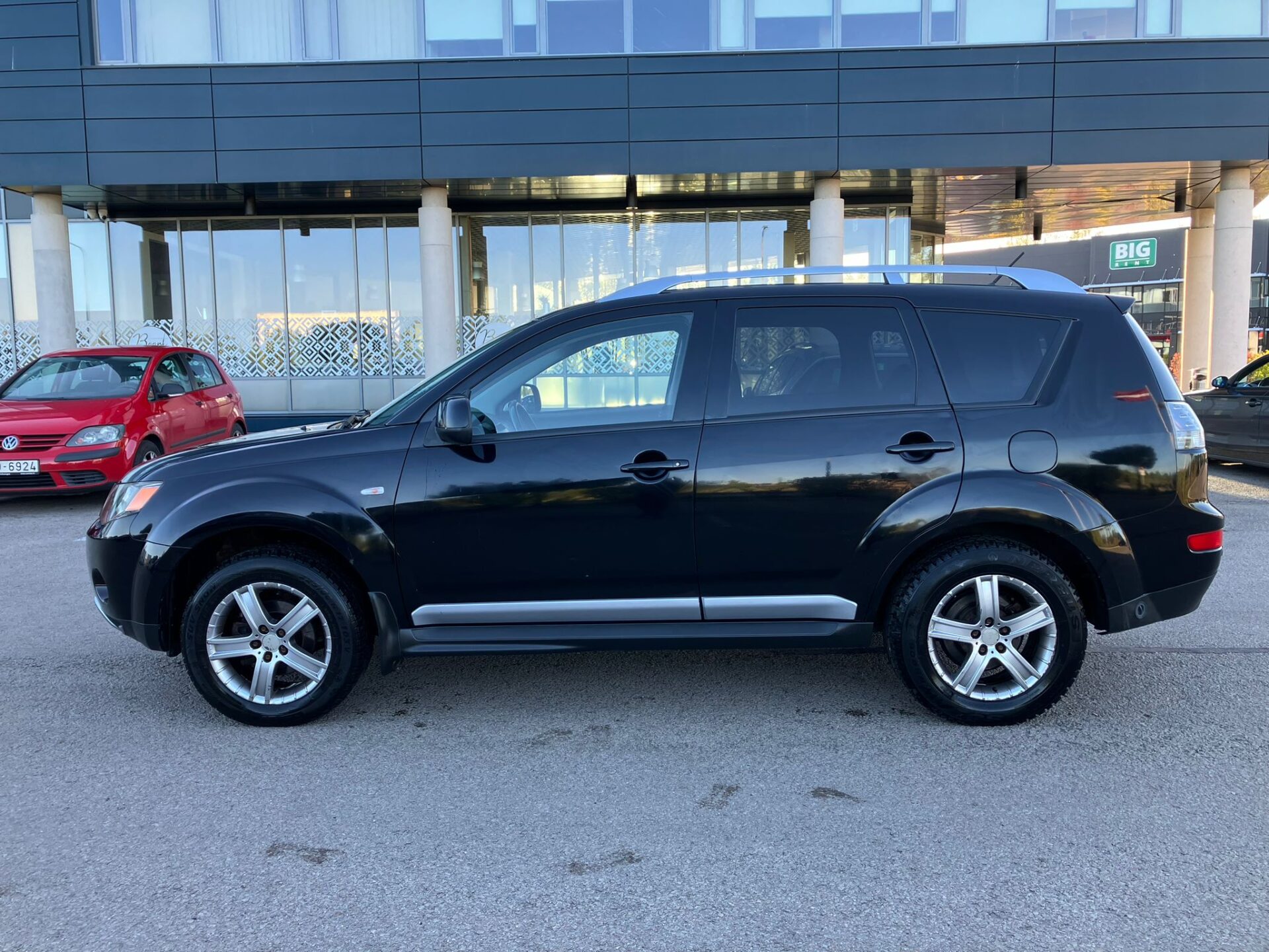 Mitsubishi Outlander 4×4 7-vietas