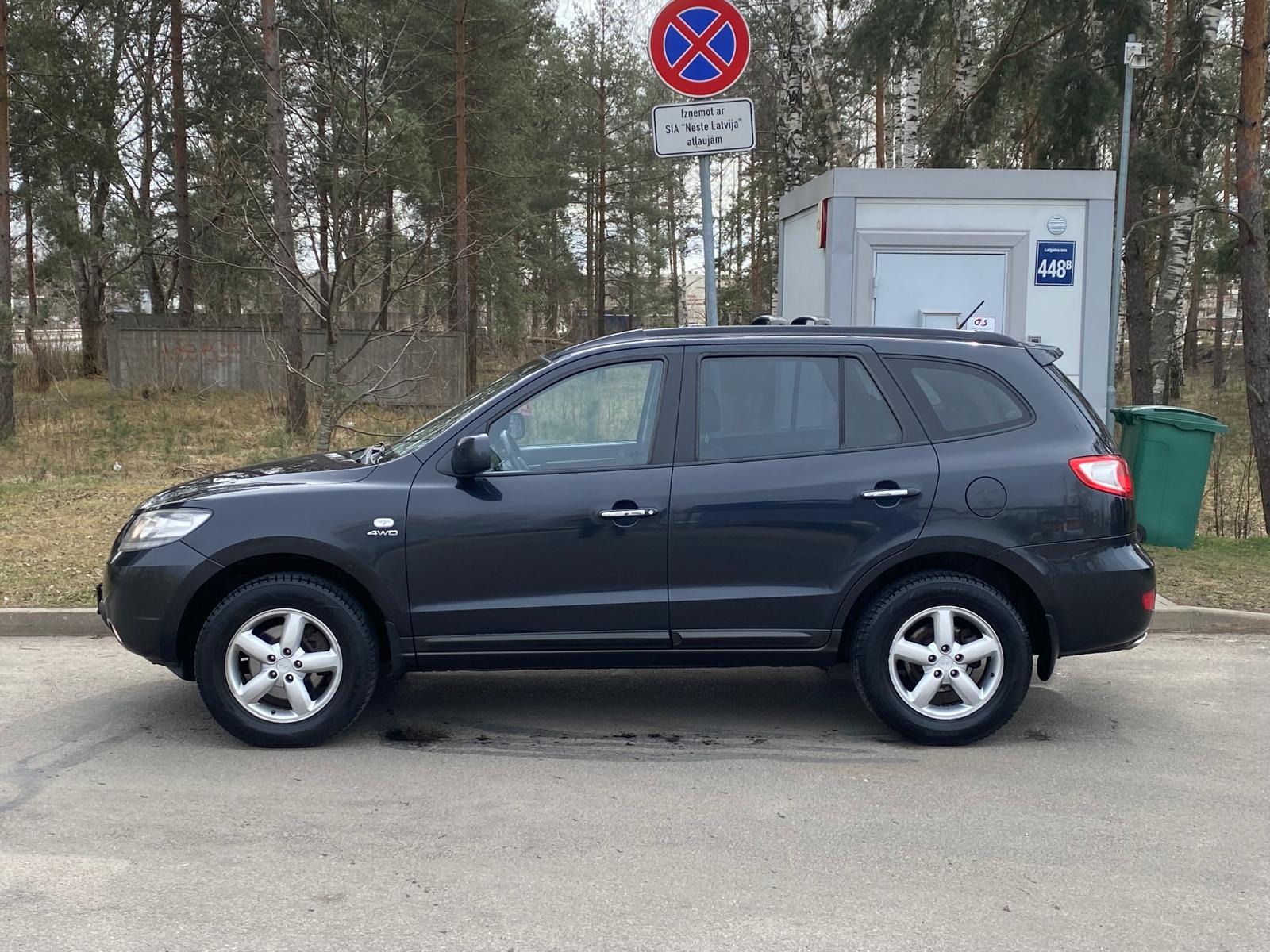 HYUNDAI SANTA FE 4WD