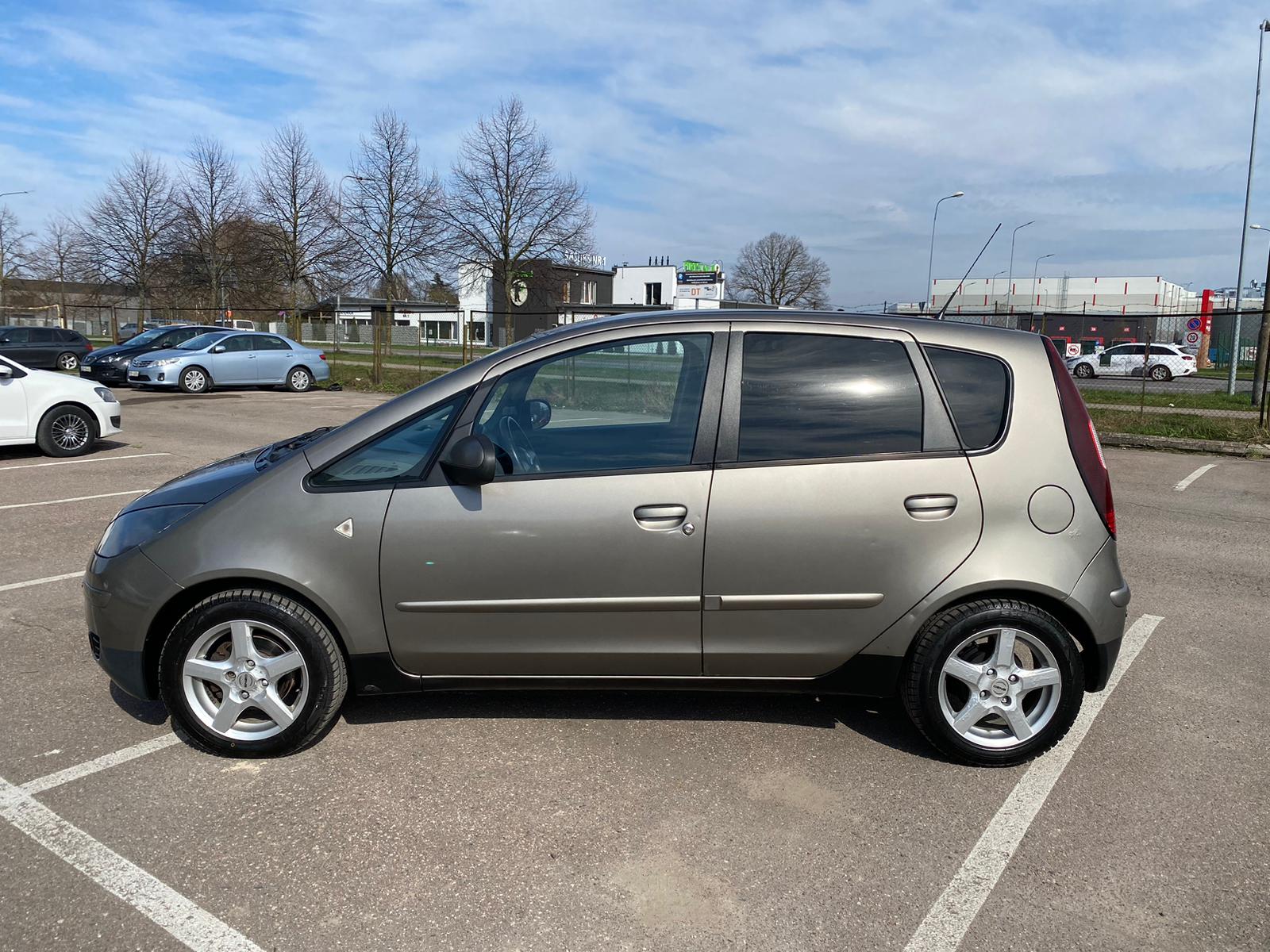 Mitsubishi Colt