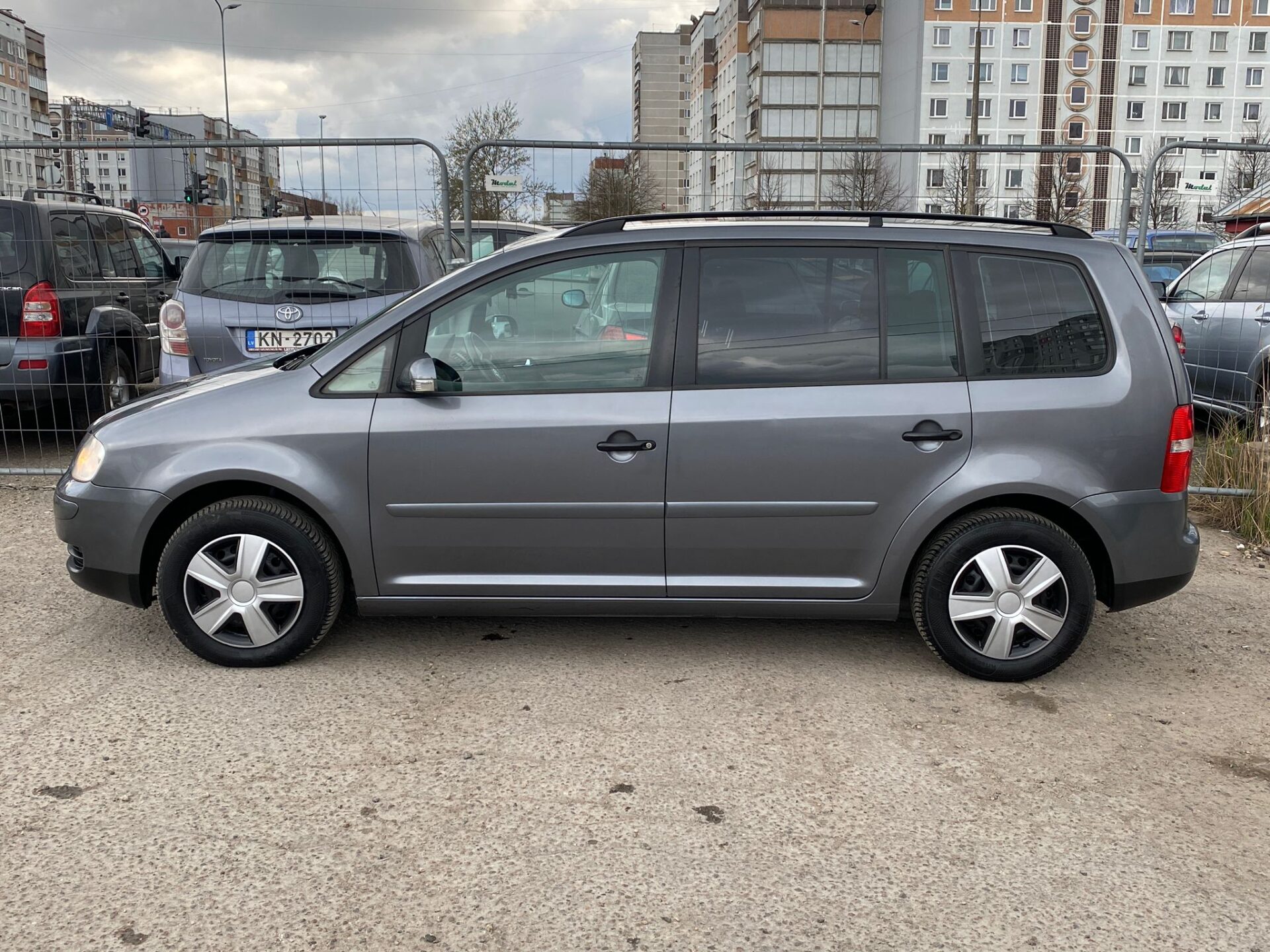 VW TOURAN