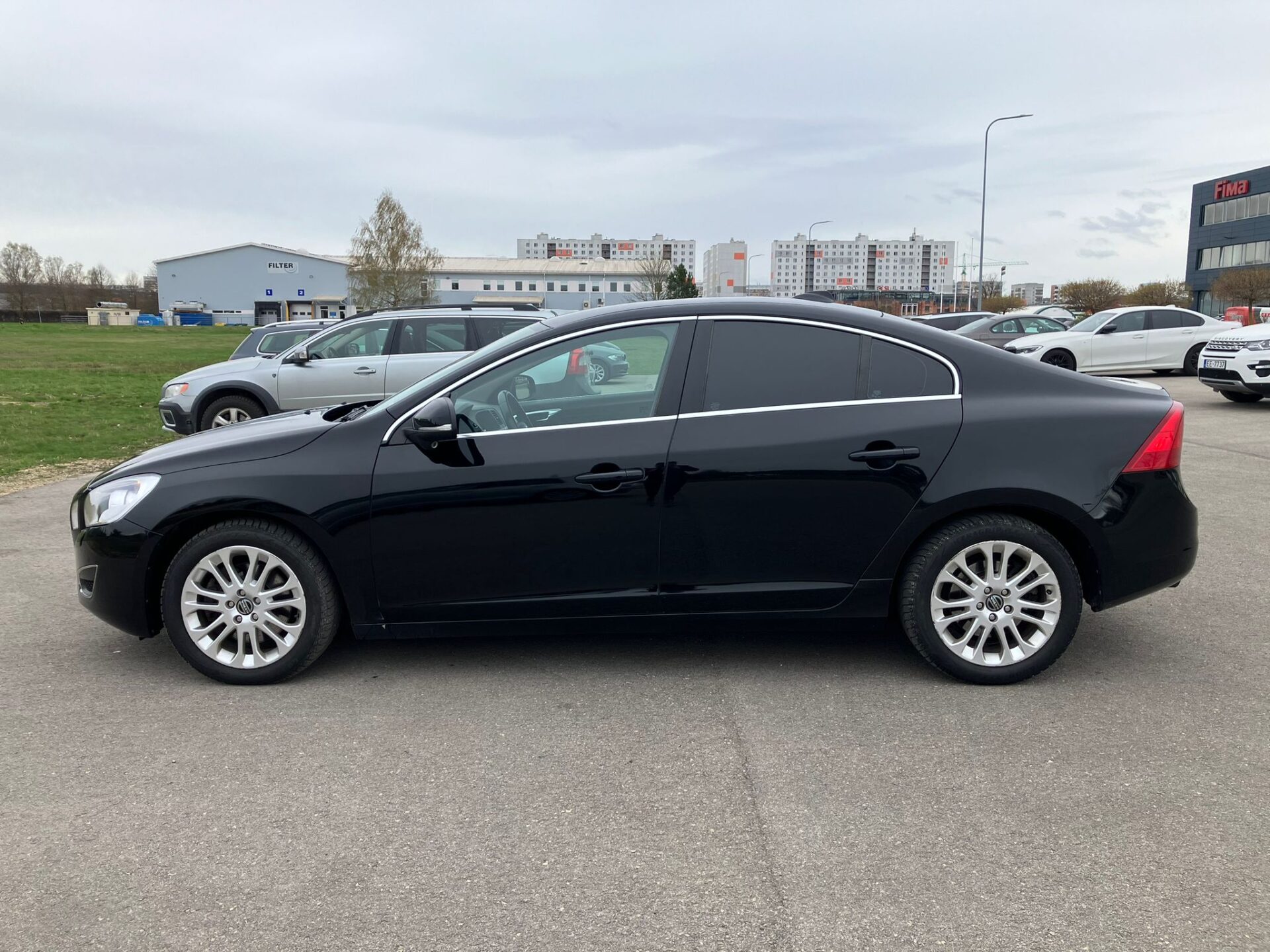 Volvo S60
