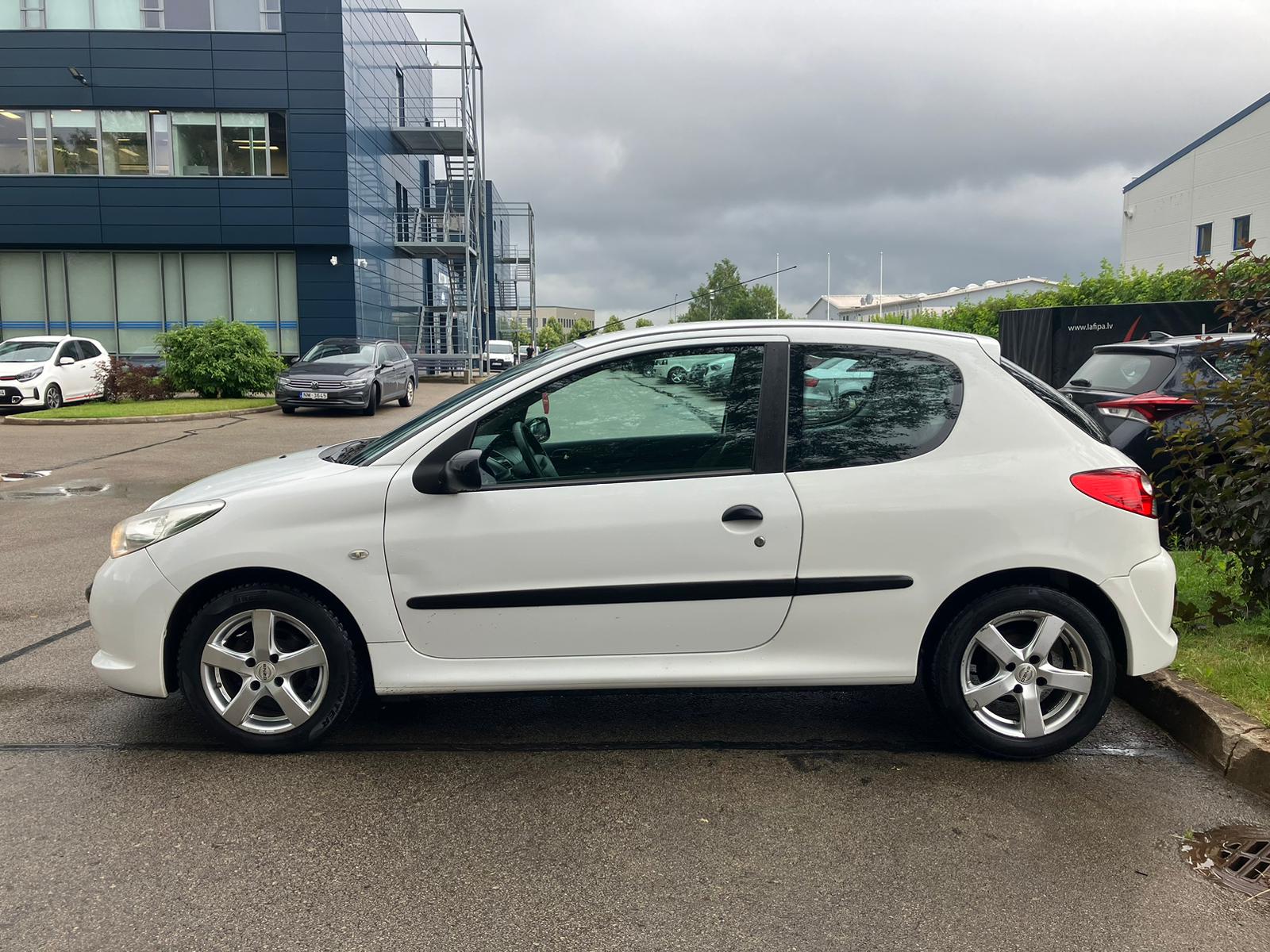 Peugeot 206+