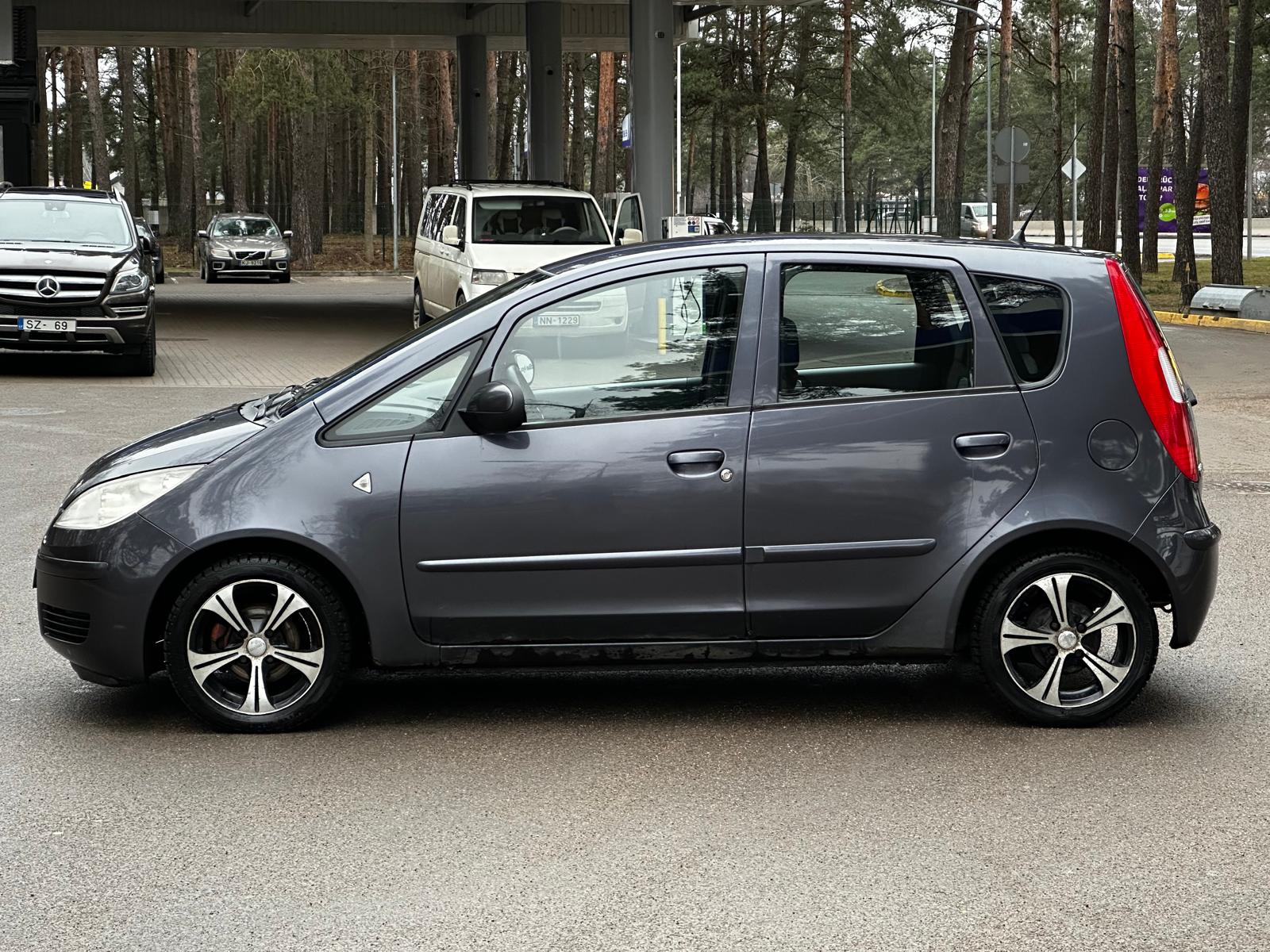 Mitsubishi Colt