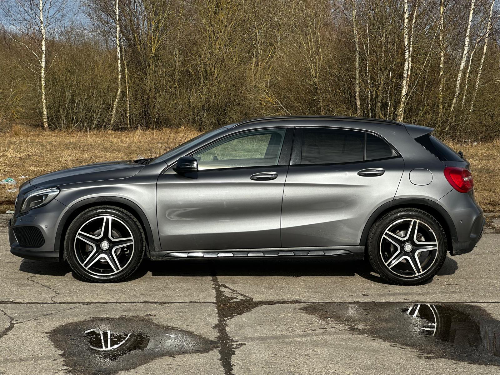 Mercedes GLA200