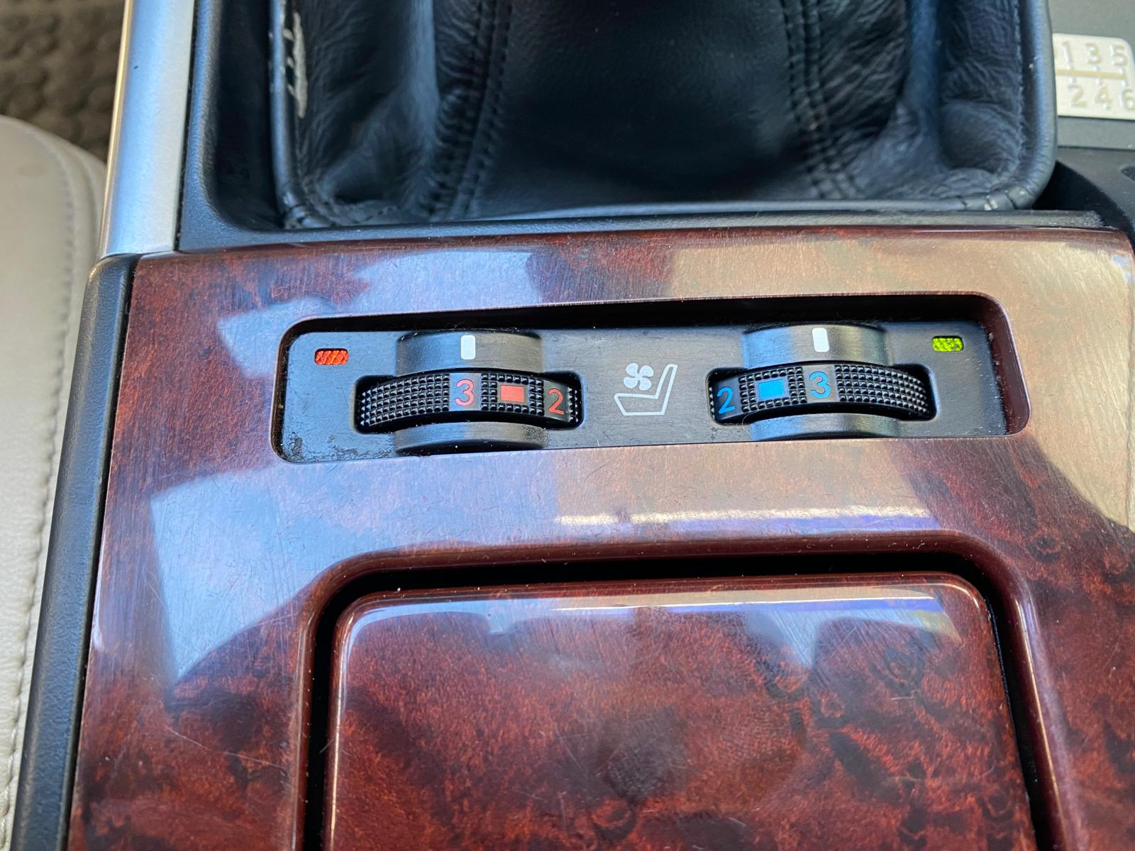 LEXUS IS 220
