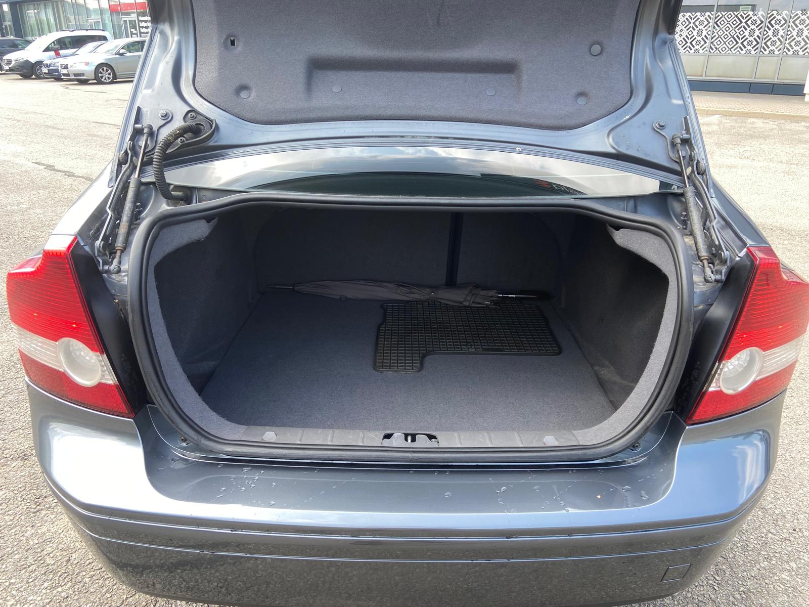 Volvo S40