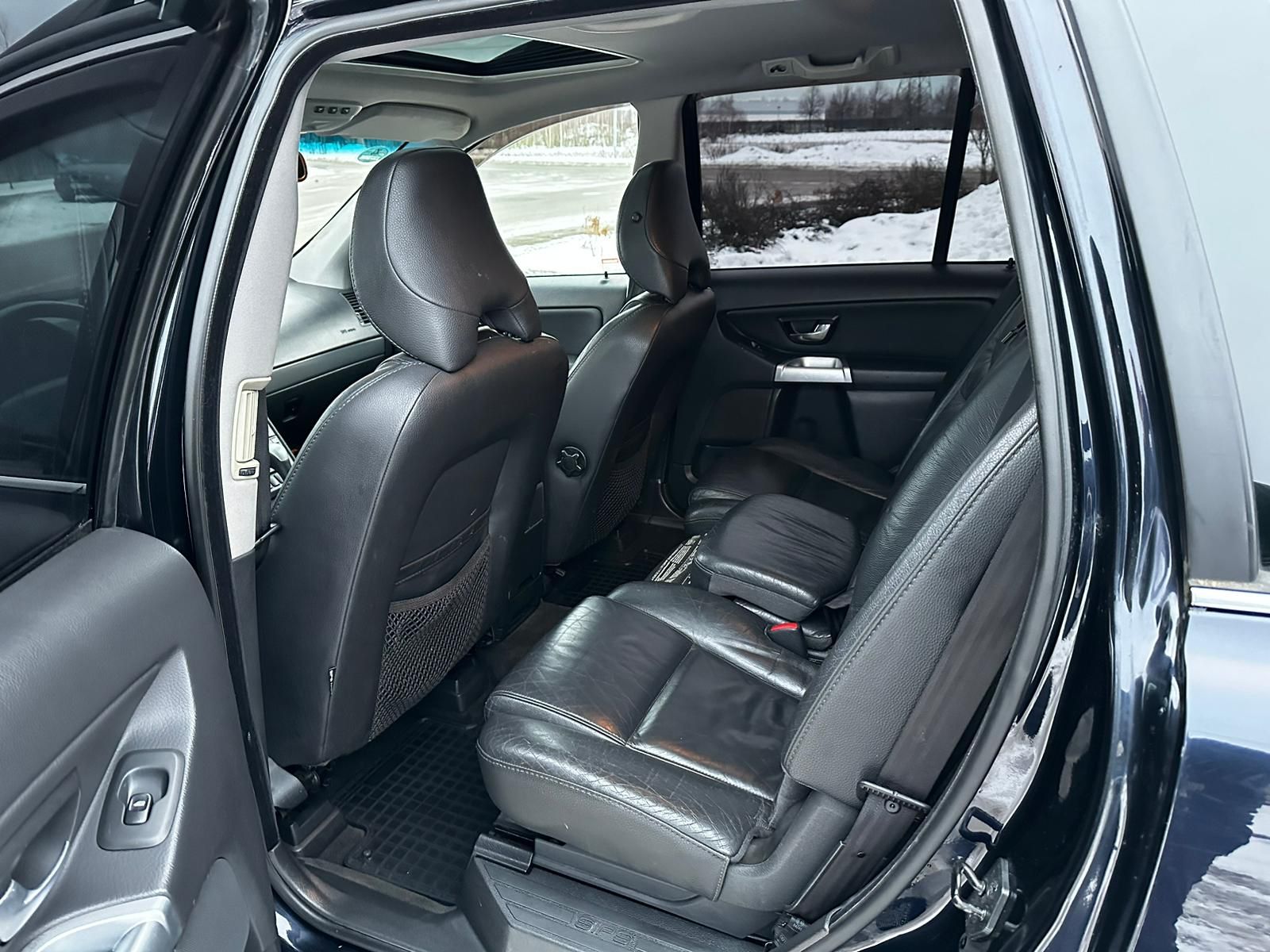 VOLVO XC90 7-seats