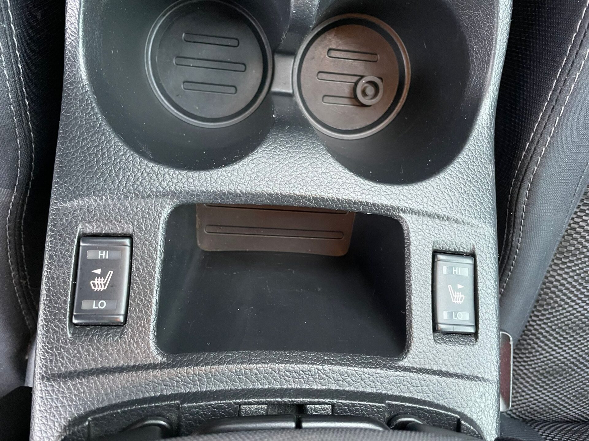 NISSAN QASHQAI 4×4