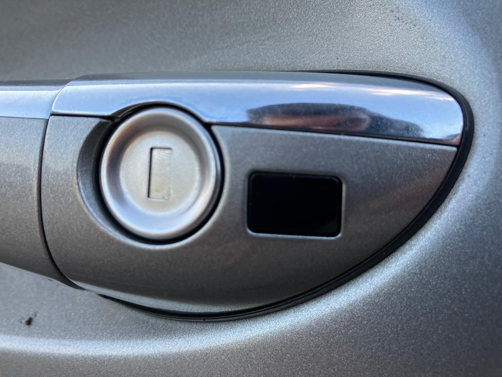 Mercedes Benz B170