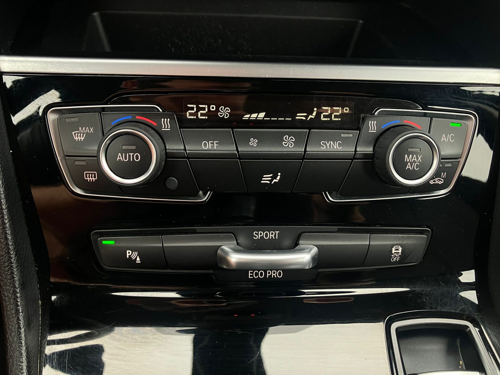 BMW 214D Grand Tourer