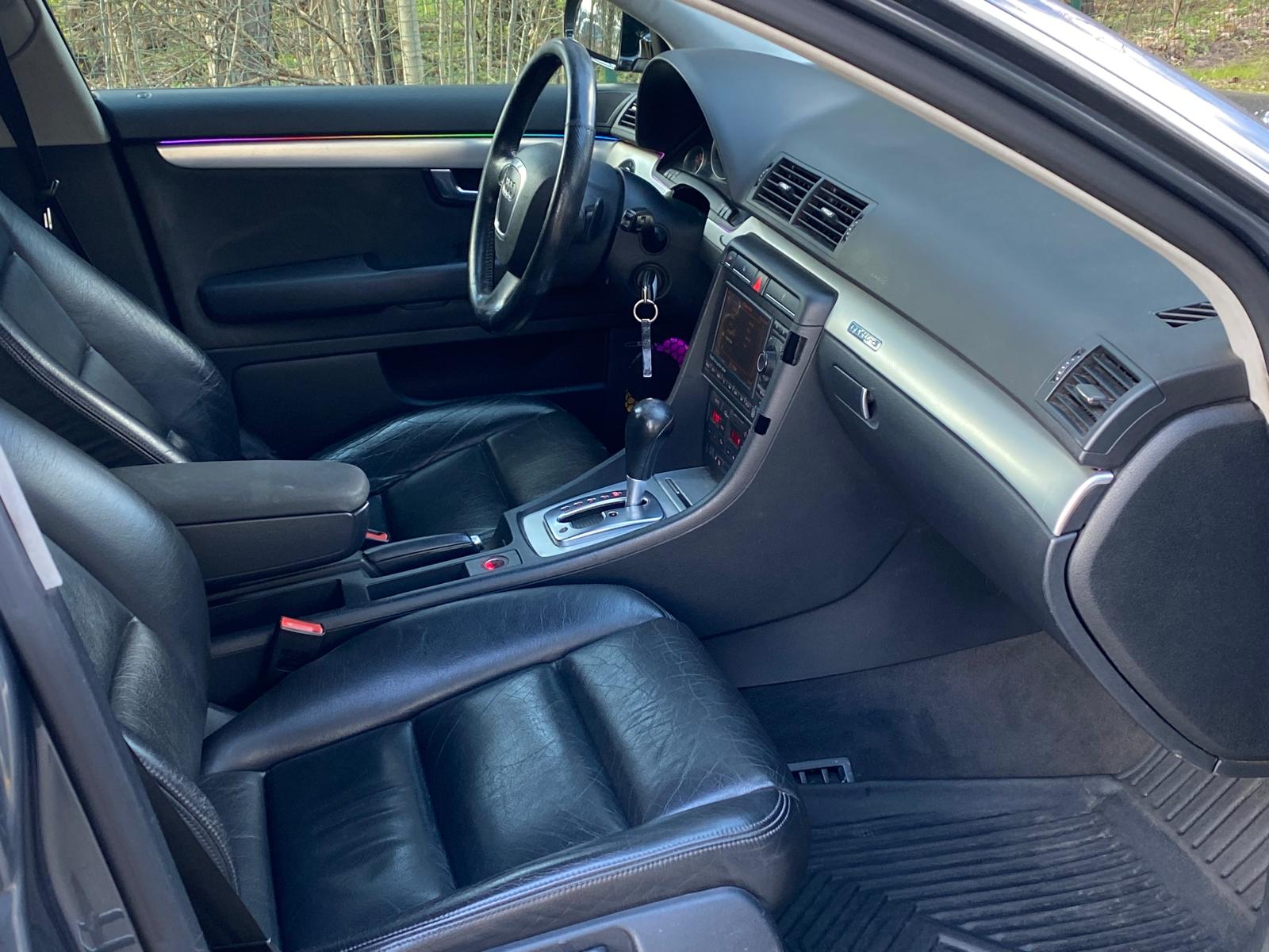 AUDI A4 S-LINE QUATTRO